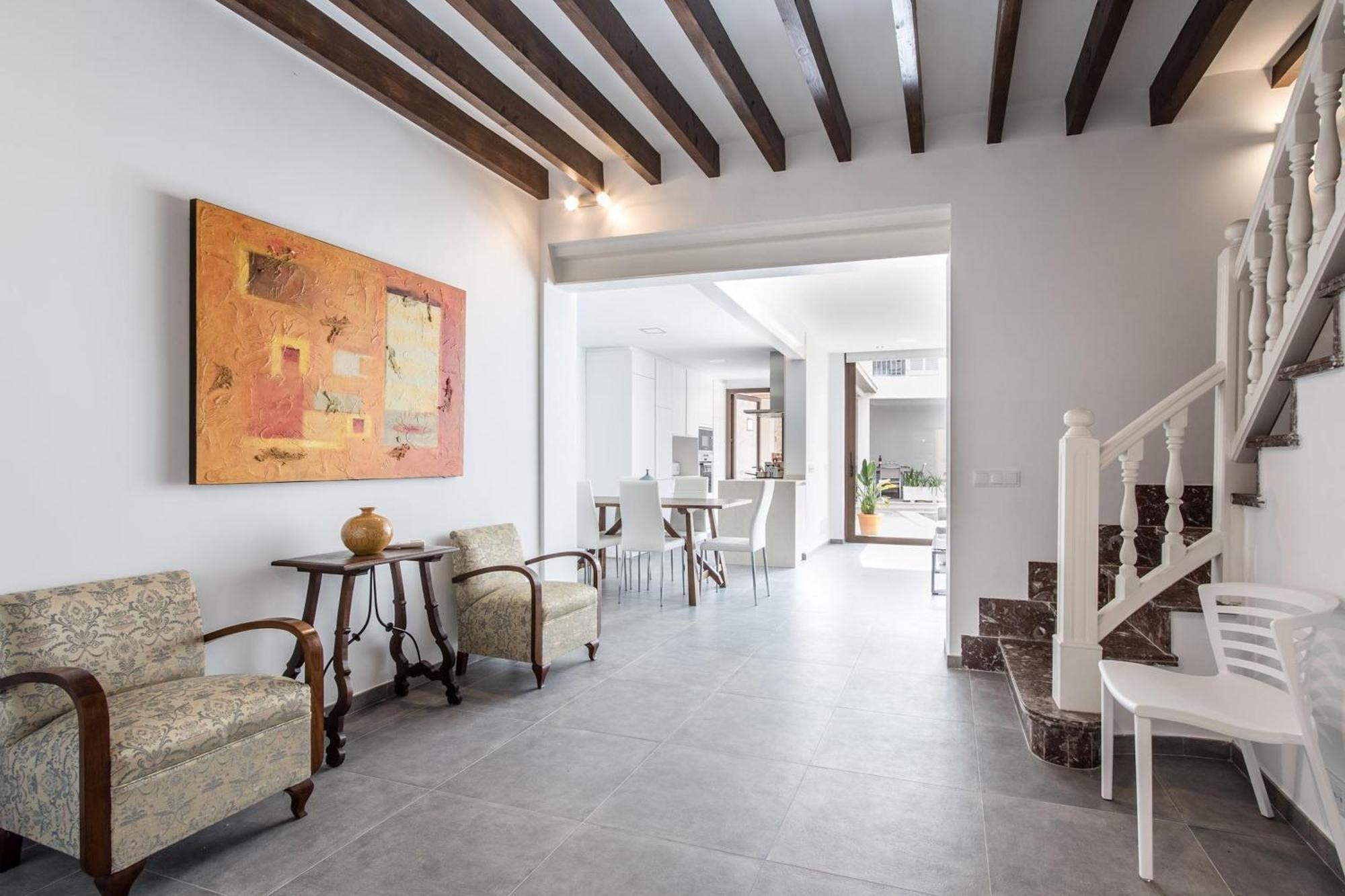 Historic Townhouse Casa Bugera 3 Bedrooms Private Pool Walking Distance To Centre *