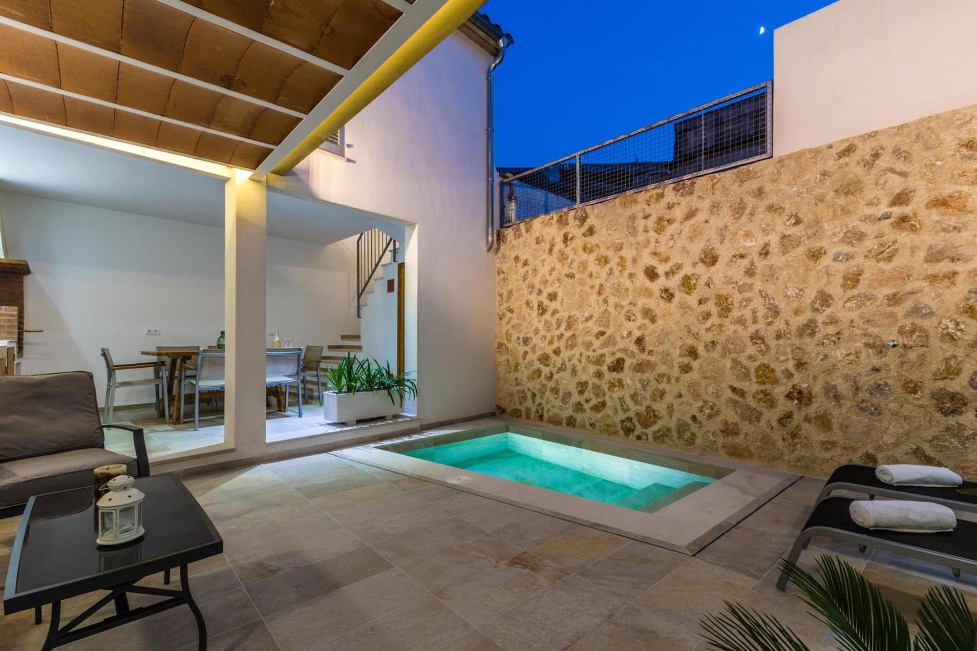 Historic Townhouse Casa Bugera 3 Bedrooms Private Pool Walking Distance To Centre Villa Pollensa