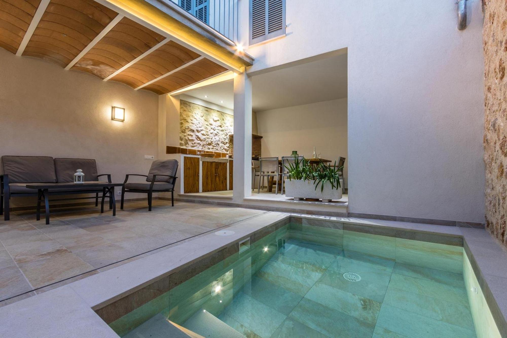 Historic Townhouse Casa Bugera 3 Bedrooms Private Pool Walking Distance To Centre * Pollensa