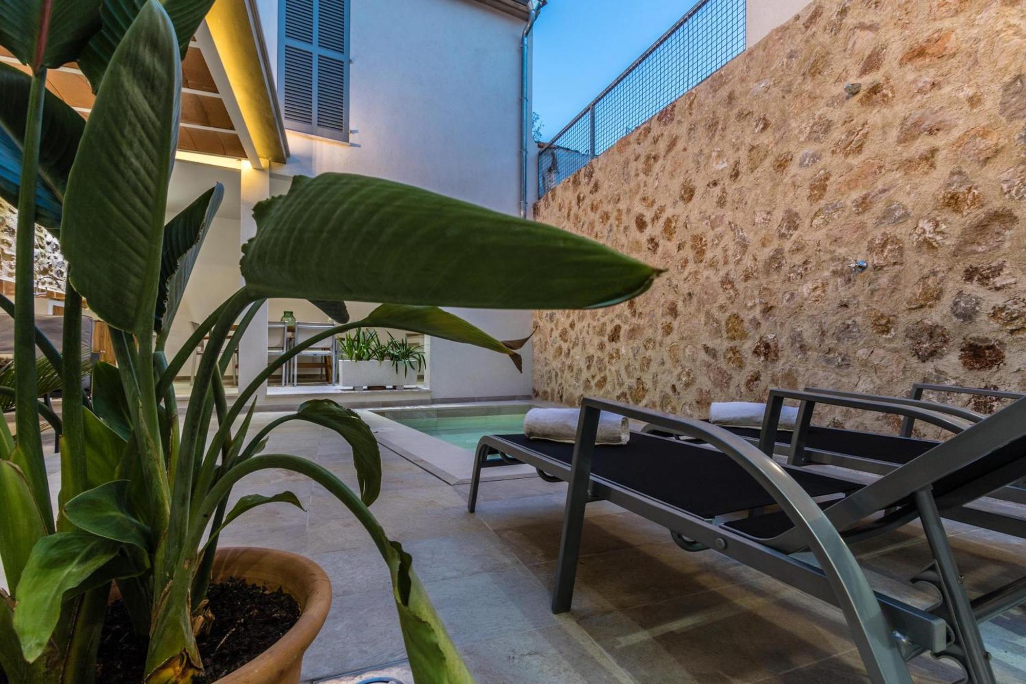 Villa Historic Townhouse Casa Bugera 3 Bedrooms Private Pool Walking Distance To Centre *