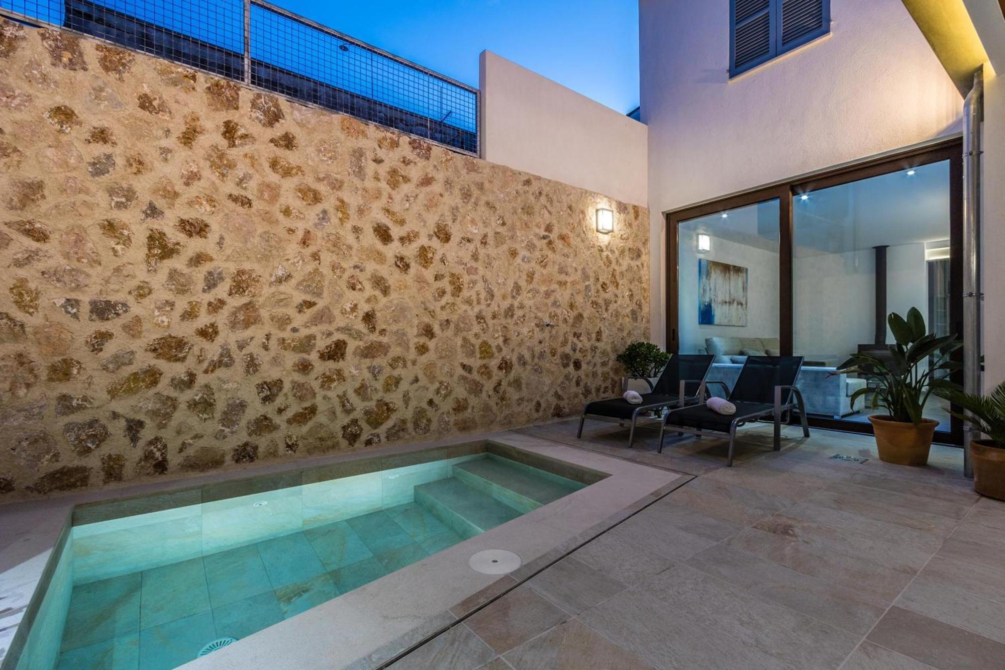 Villa Historic Townhouse Casa Bugera 3 Bedrooms Private Pool Walking Distance To Centre *