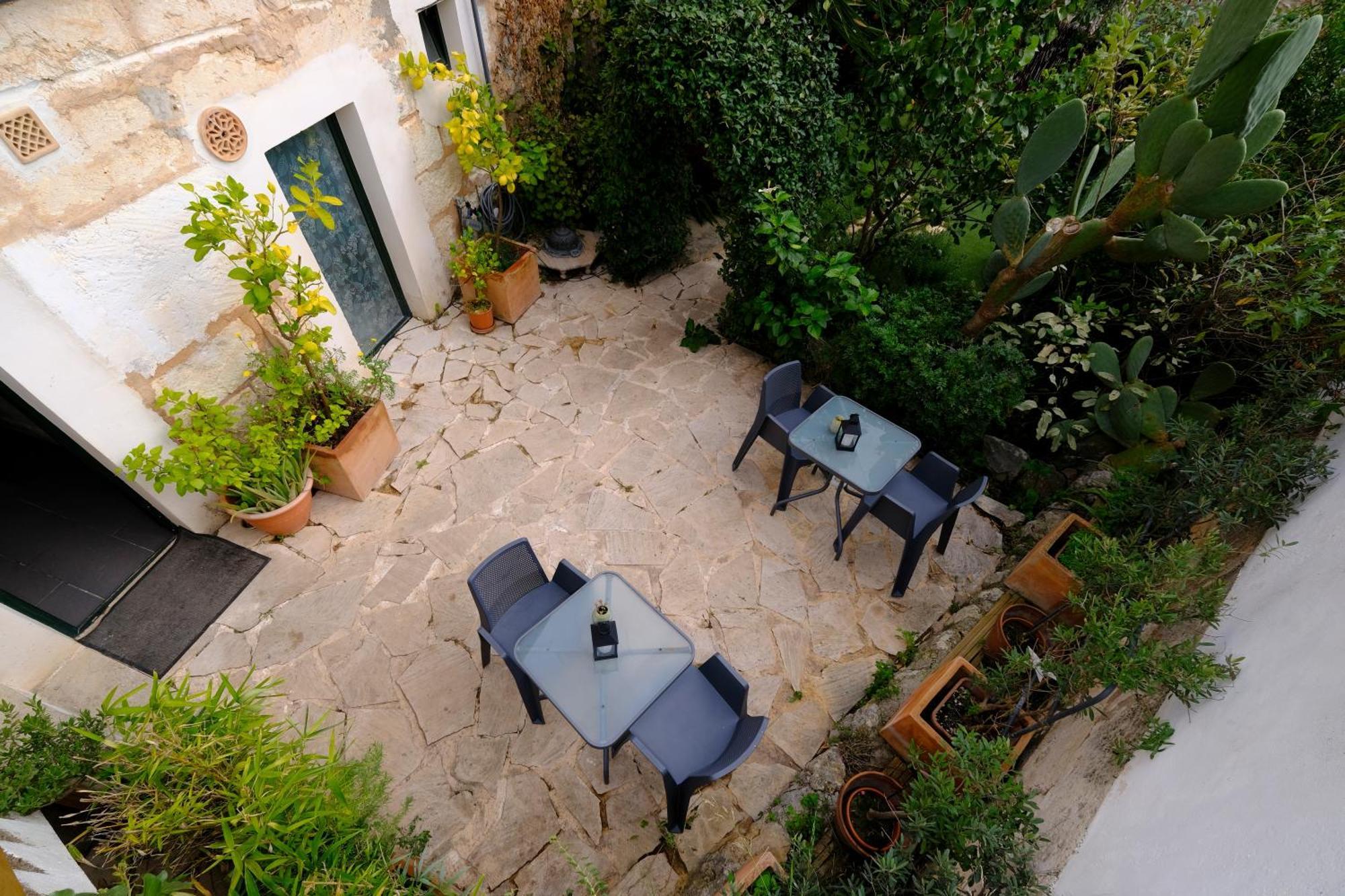 Casa B&b, For Mountain Lovers! Bed and breakfast
