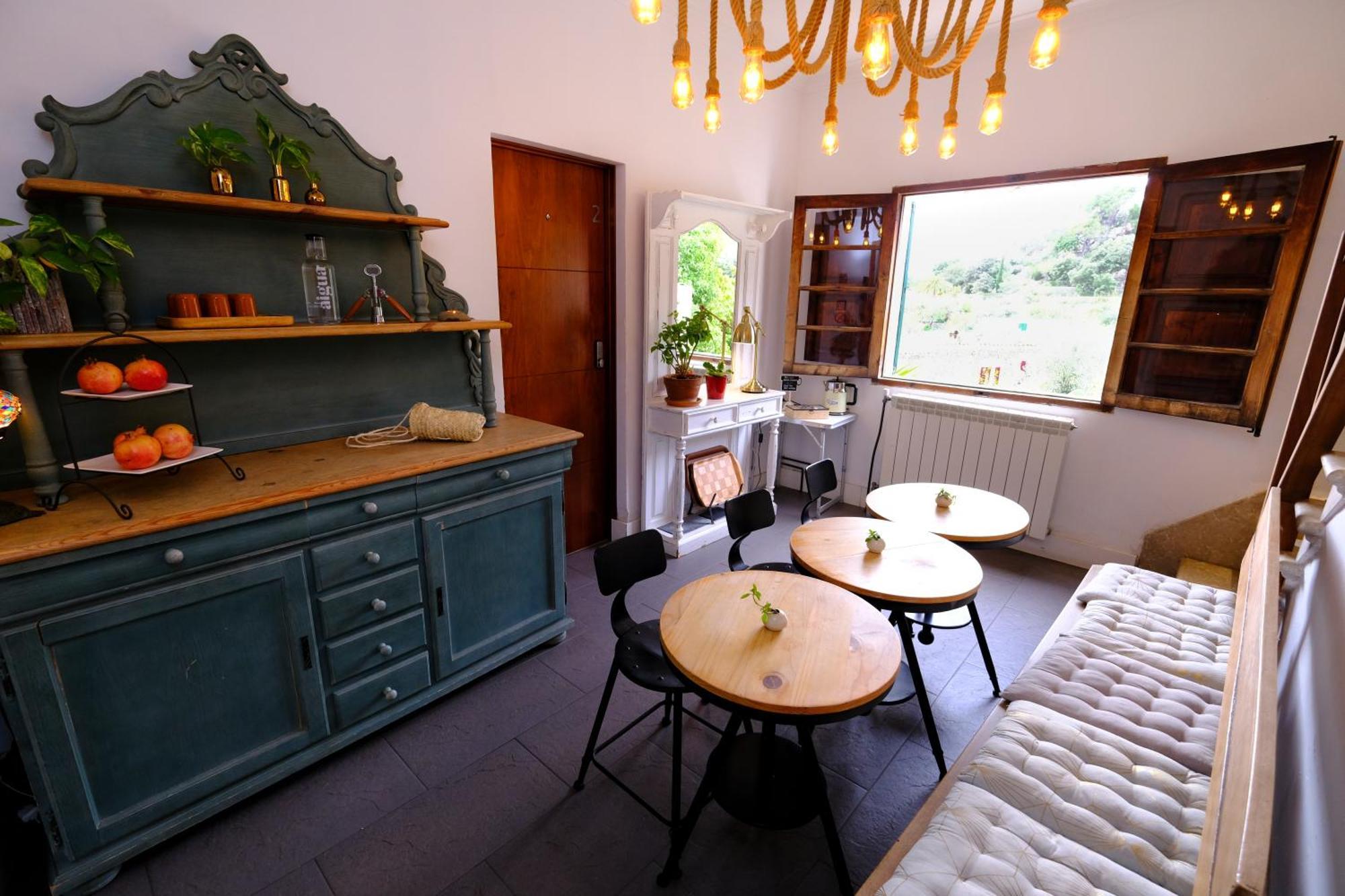 Casa B&b, For Mountain Lovers! Bed and breakfast *