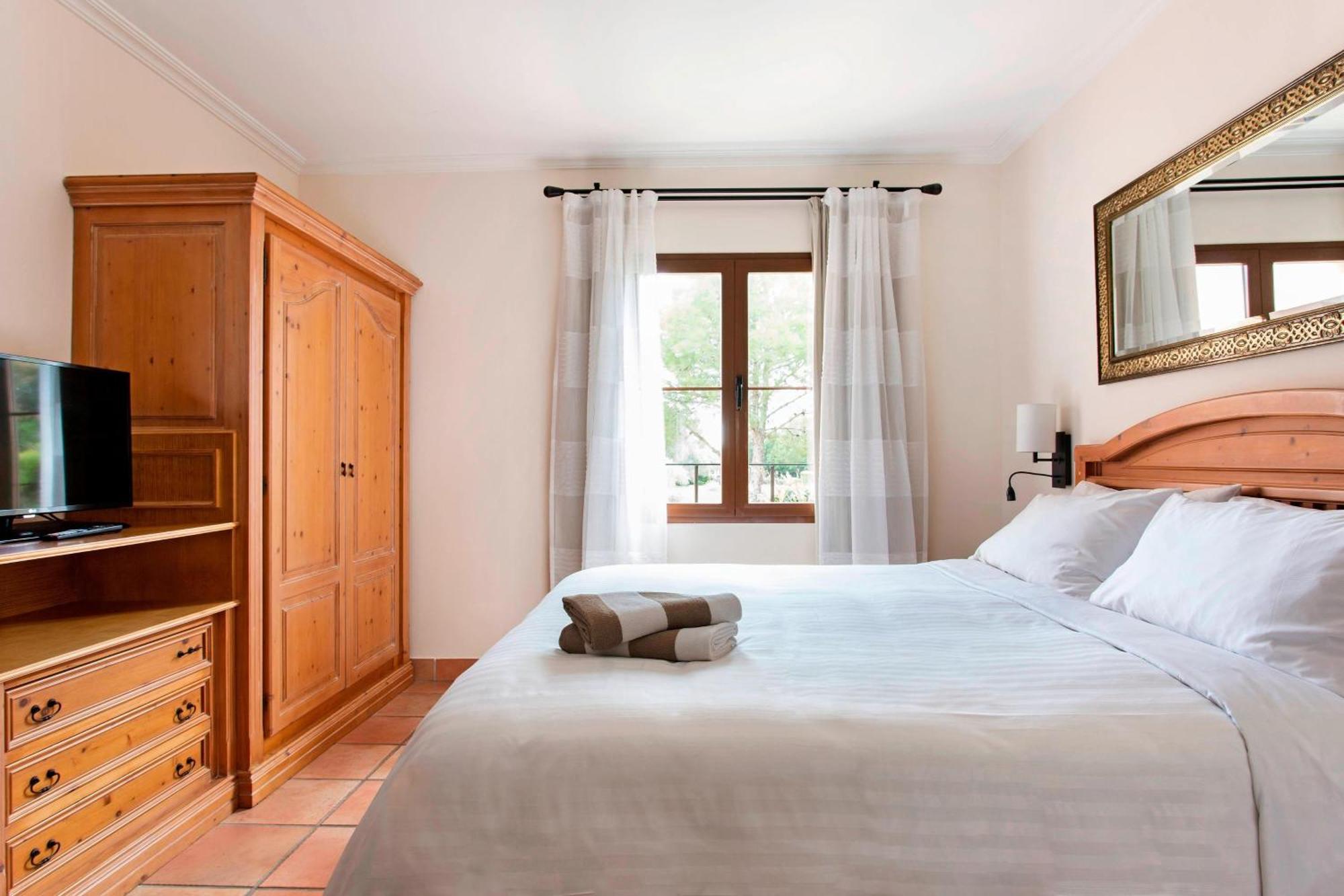 Marriott's Club Son Antem Hotel 5*