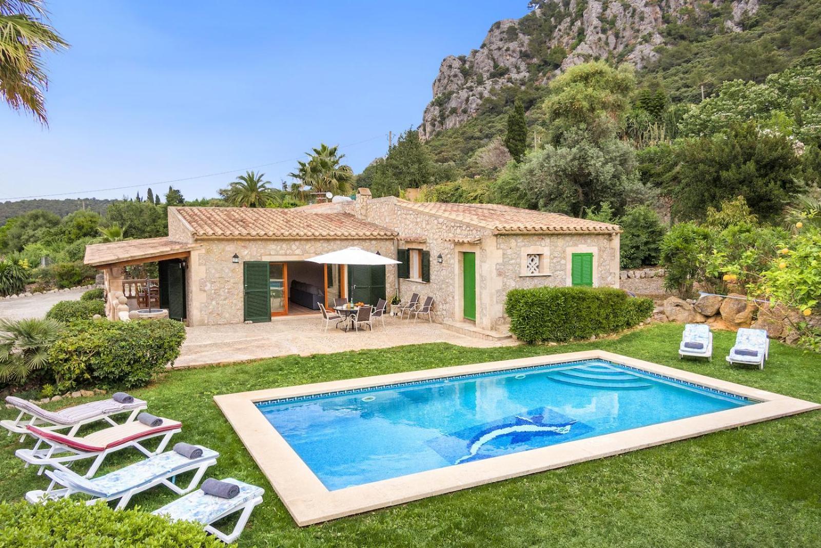 Bach Villa *
