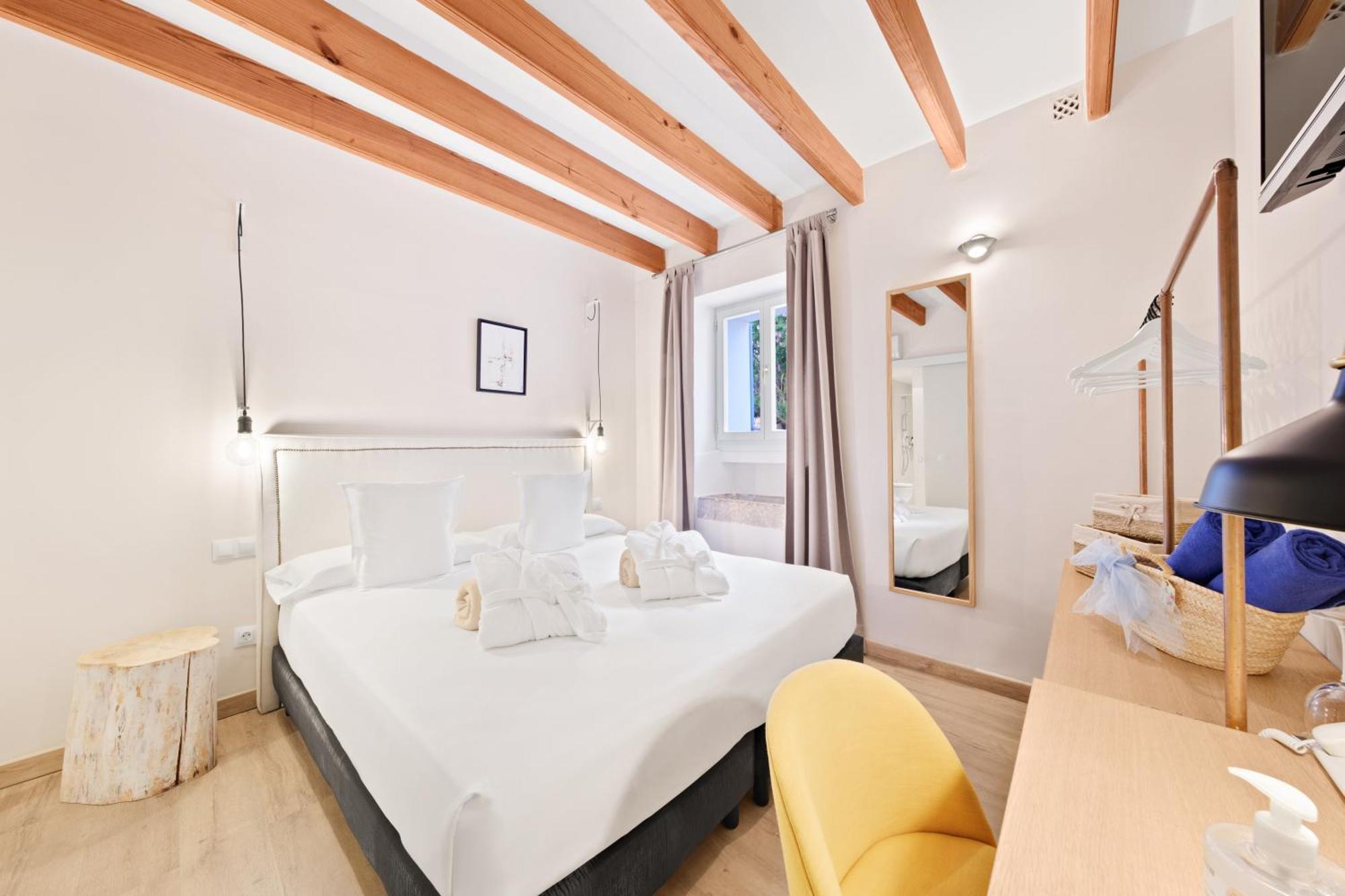 Es Corte Vell - Adults Only 4*