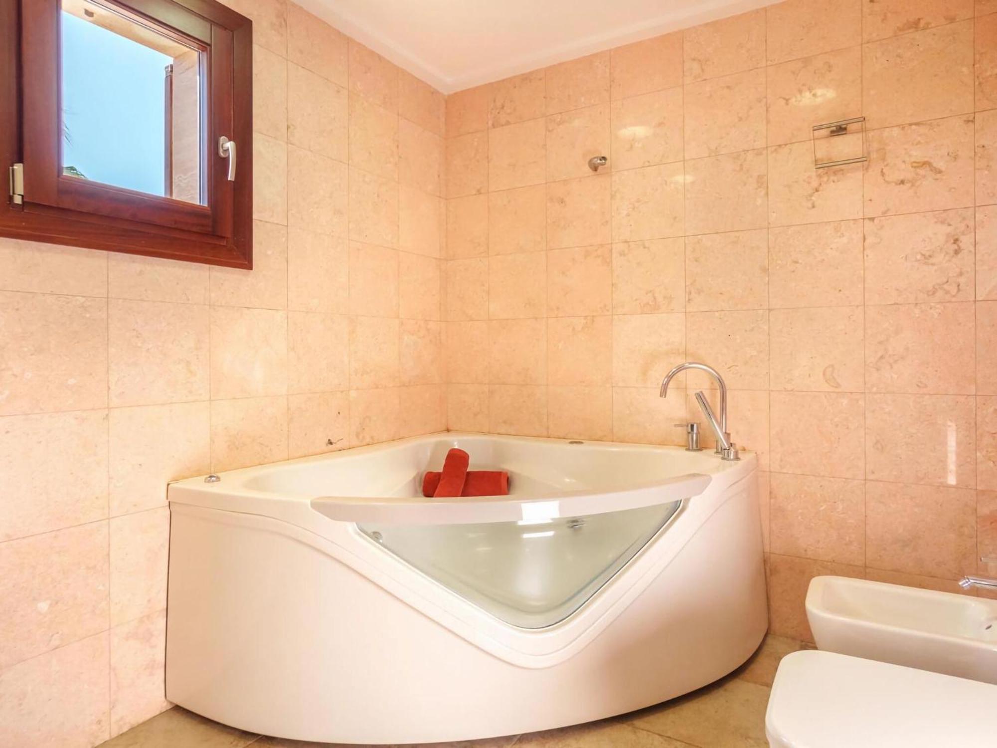 Villa Four-bedroom Sa Pobla