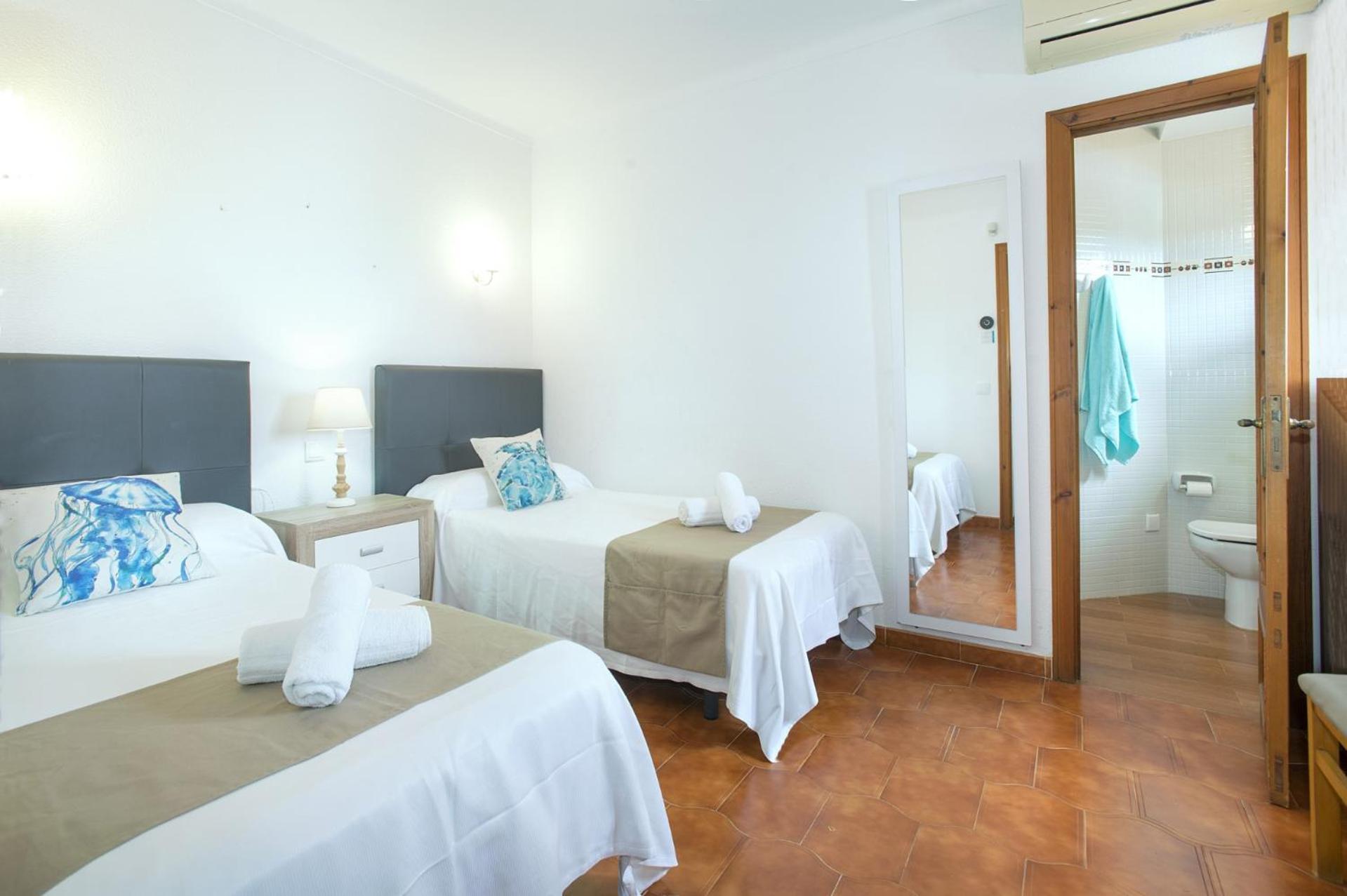 Villa Conxa Bisanyes By *