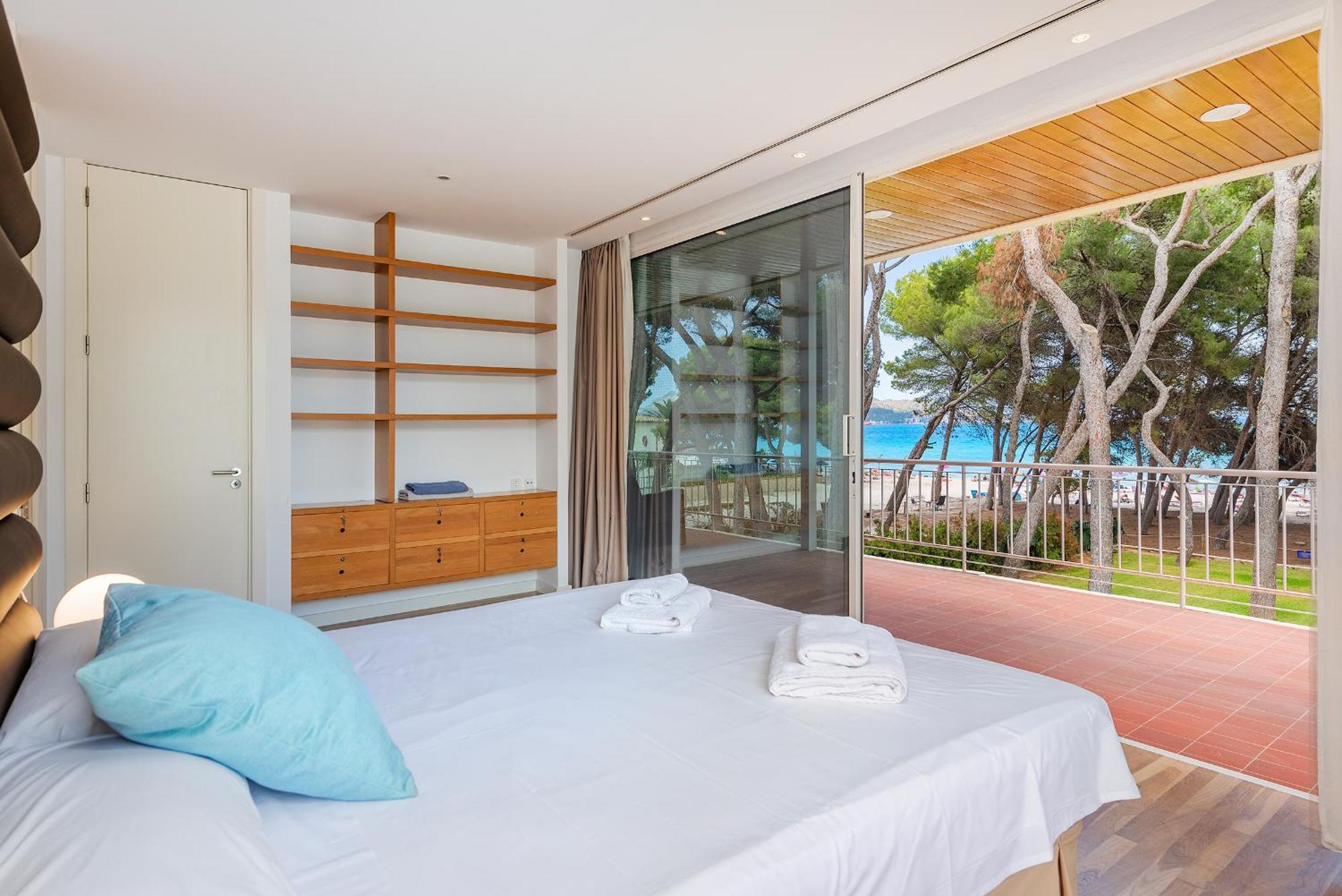 Mediterrania I By Esteva Emerald Alcúdia