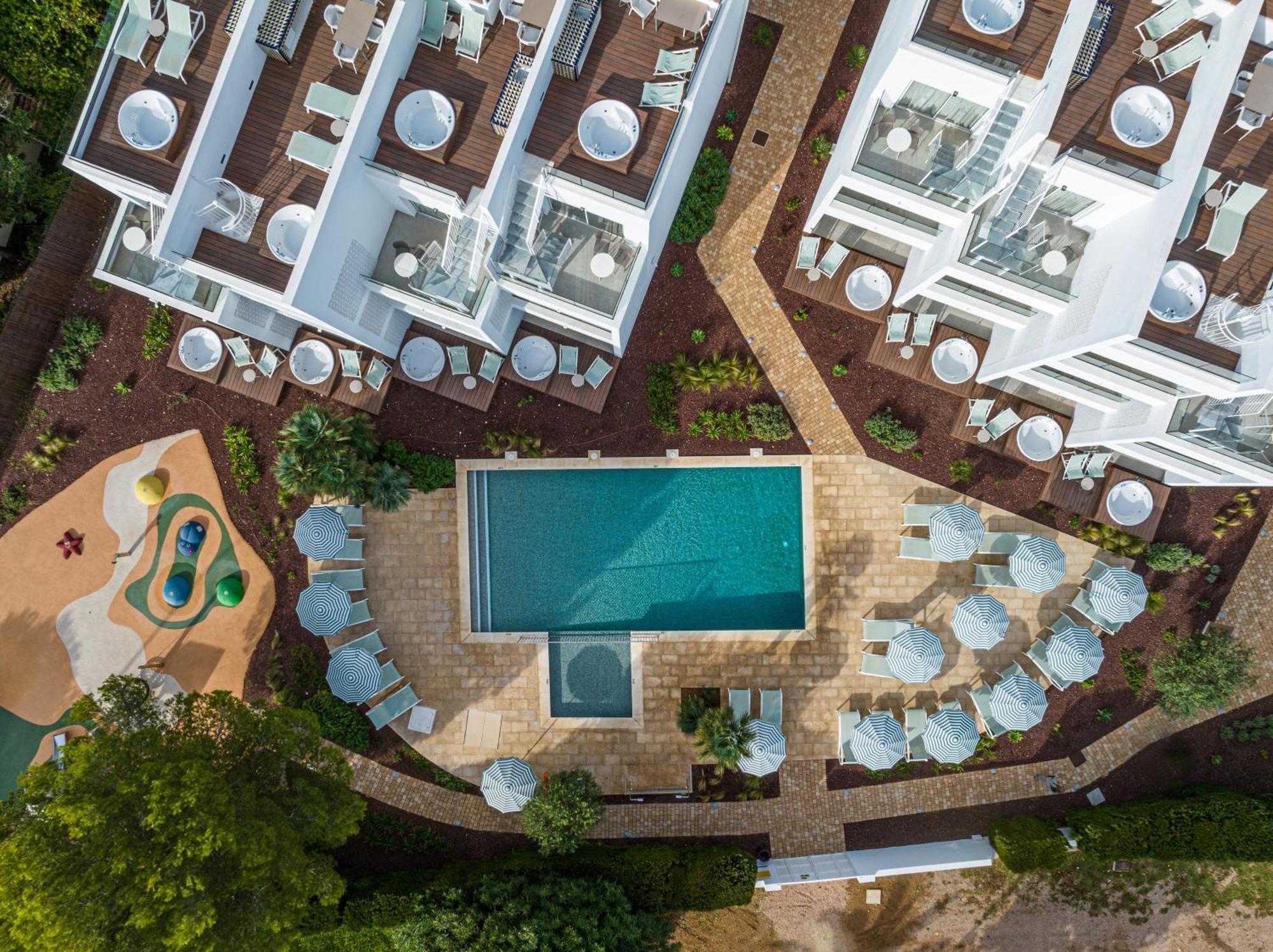 Cabot Velas