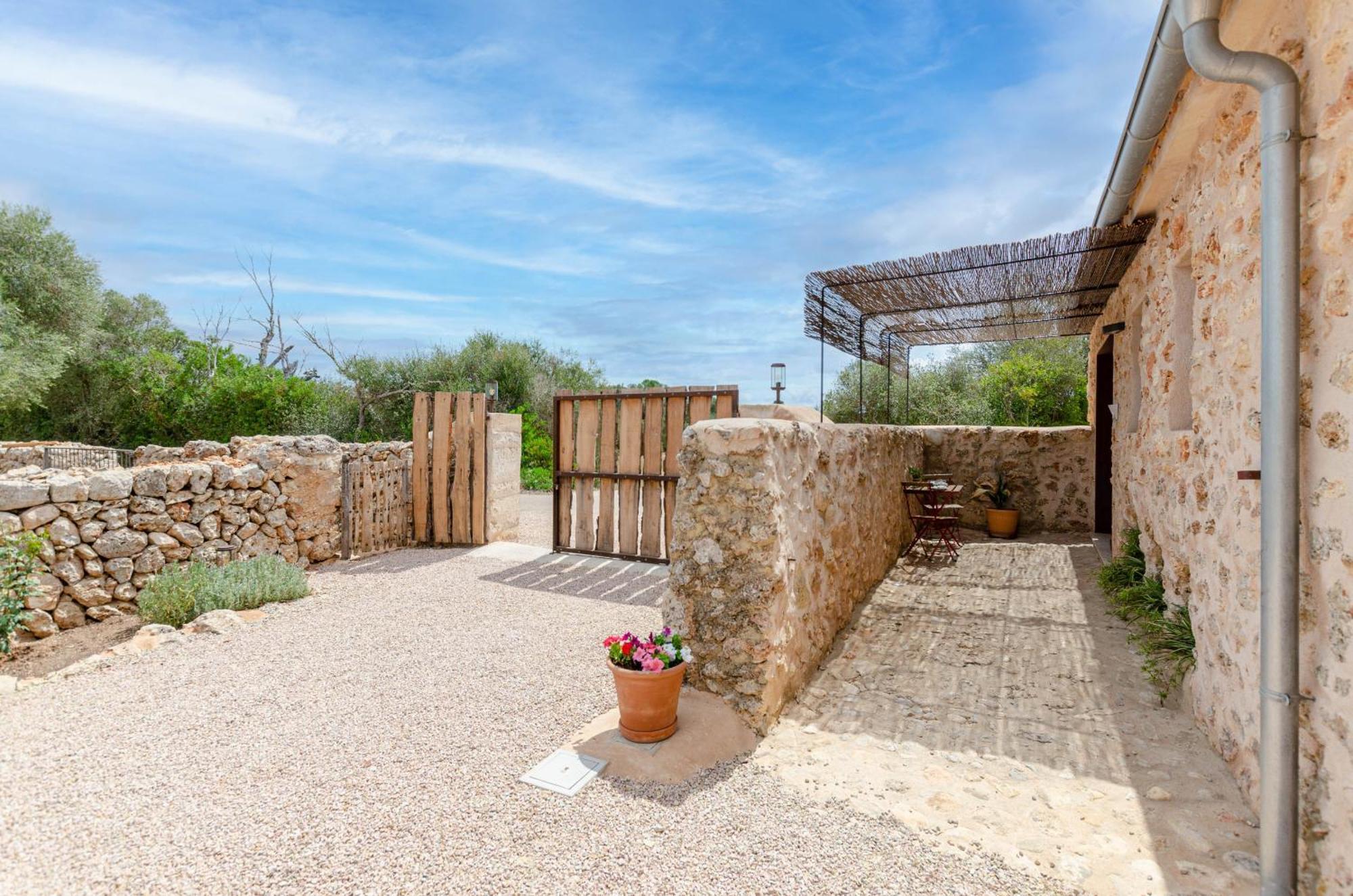 Cal Tio 1 Yourhouse Agroturismo Costitx (Mallorca)