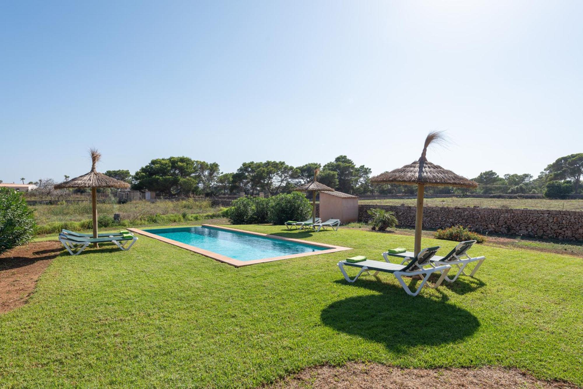 Es Regalo - Pergola Villa *