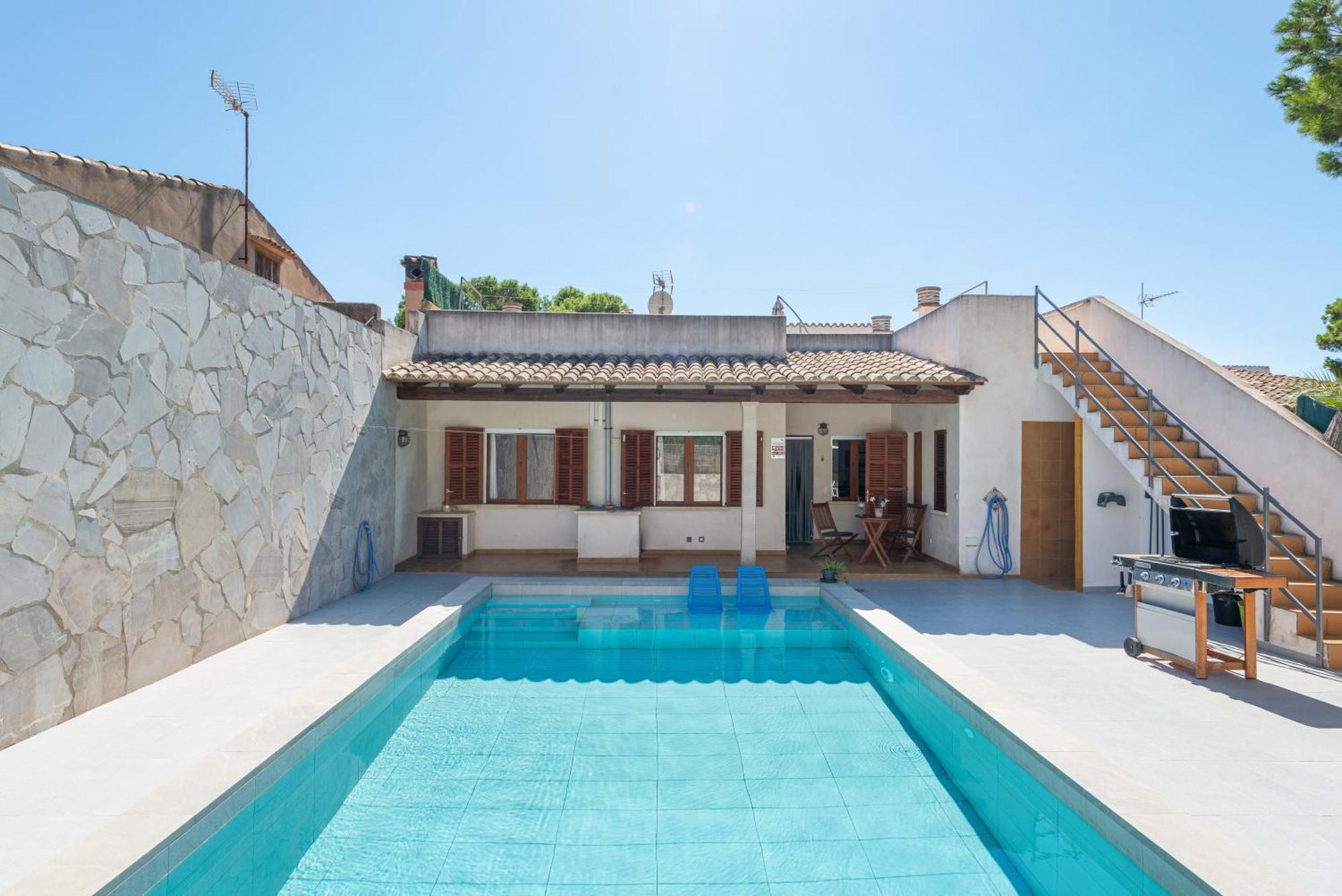 Garonda Villa