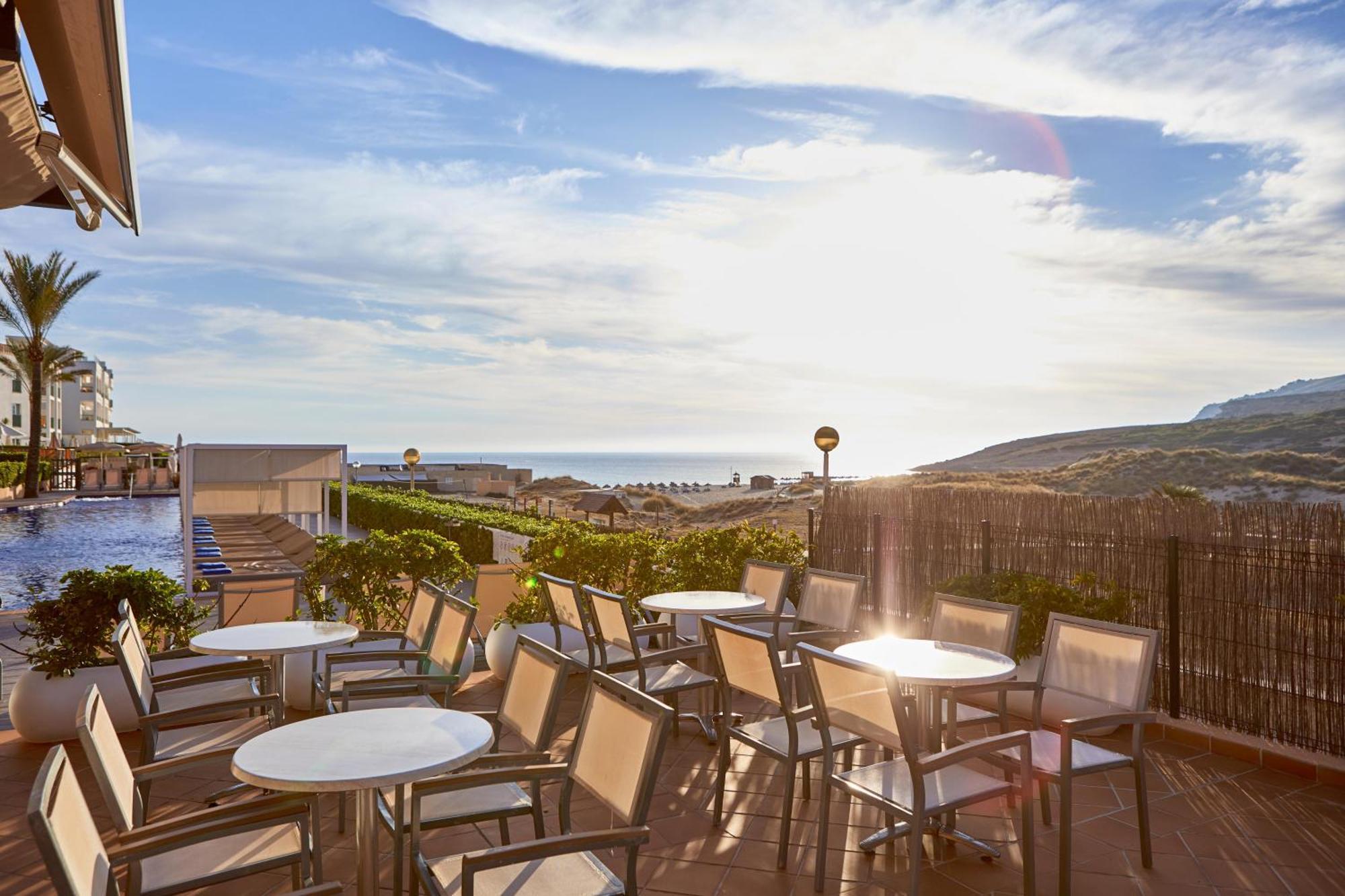 Aparthotel Zafiro 4*