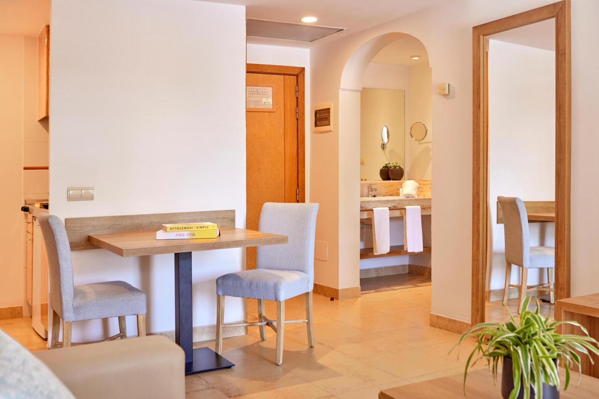 Zafiro Mallorca & Apartahotel 4*