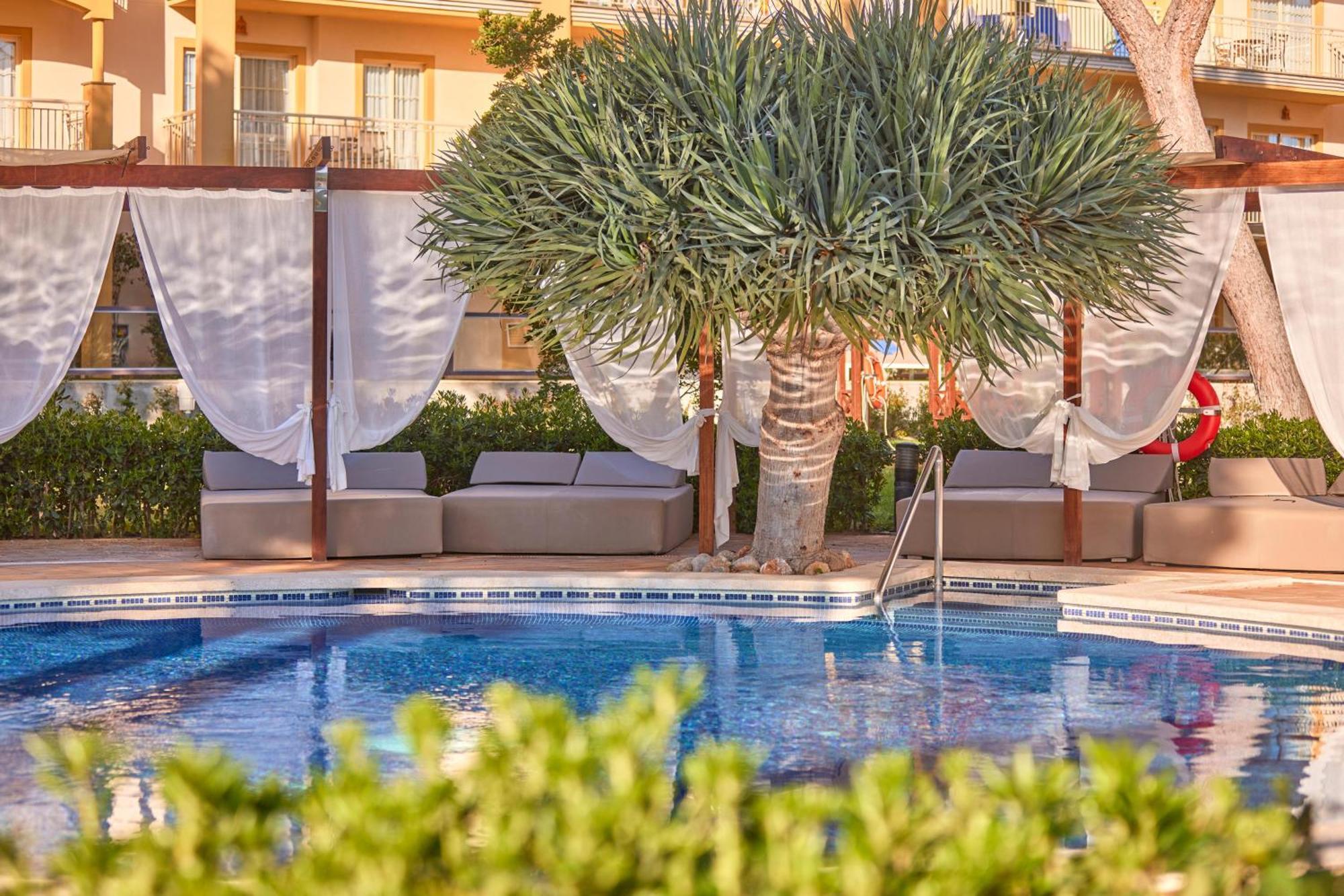Zafiro Mallorca & Apartahotel 4*
