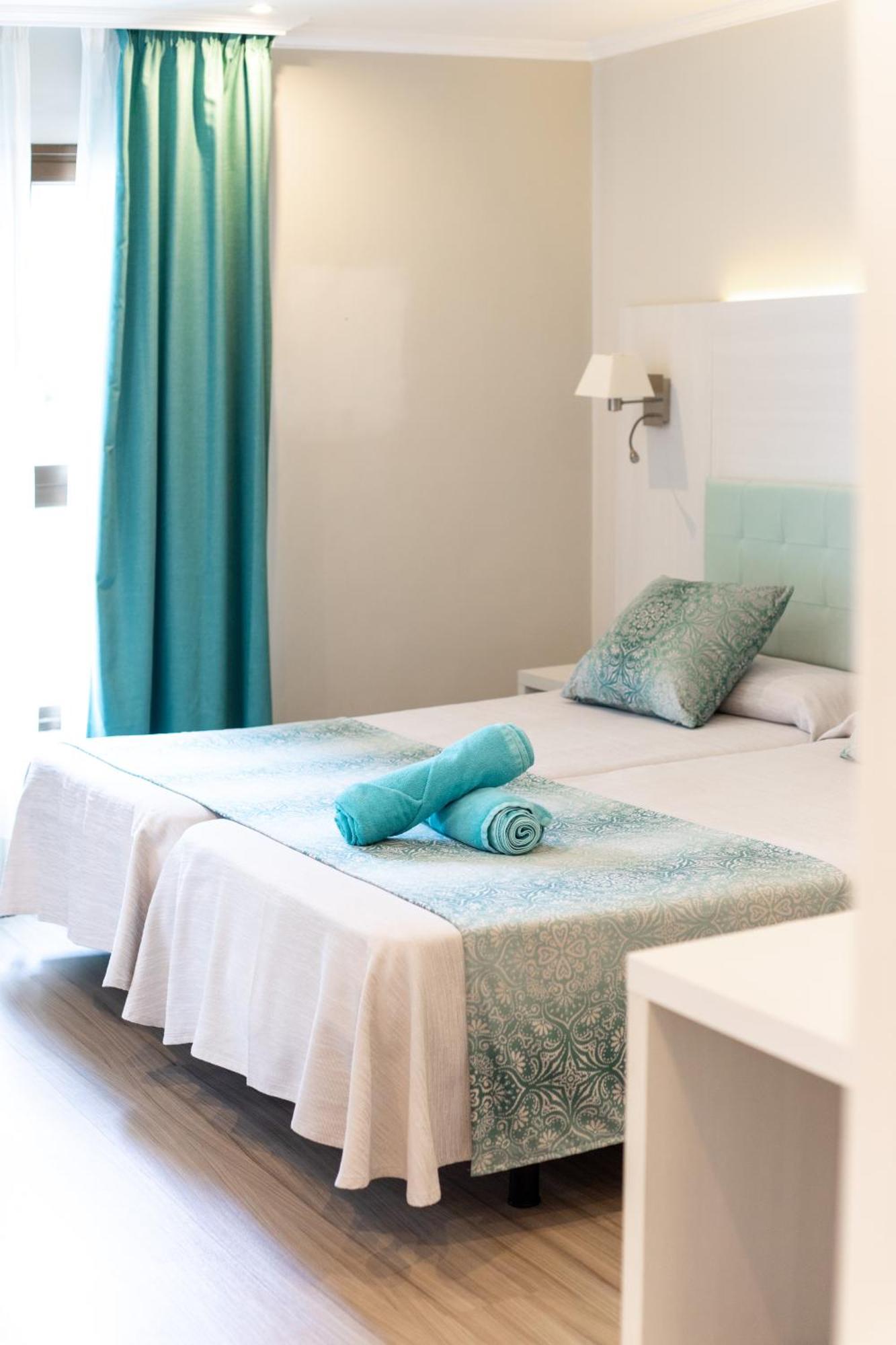 Hotel Hsm Madrigal Peguera
