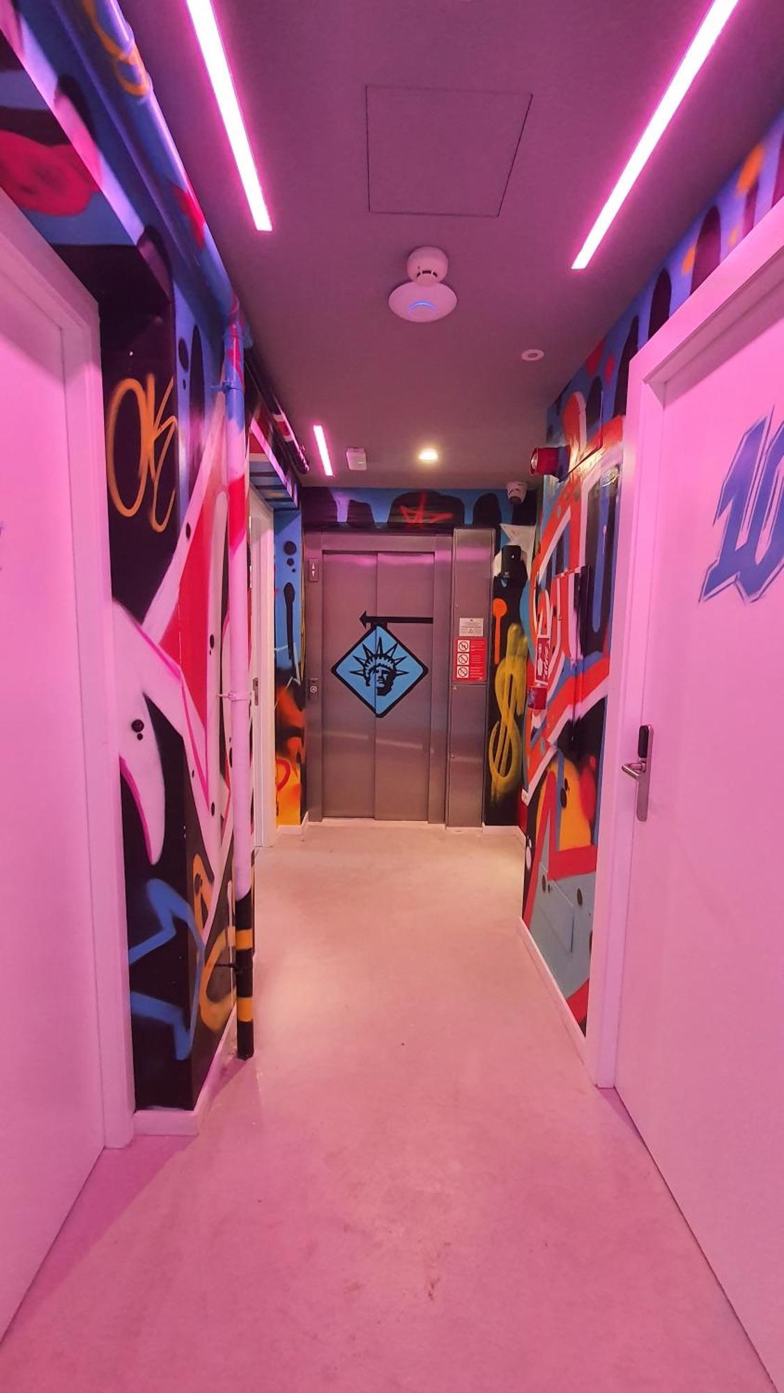 Hostal We Street - El Arenal-albergue Juvenil