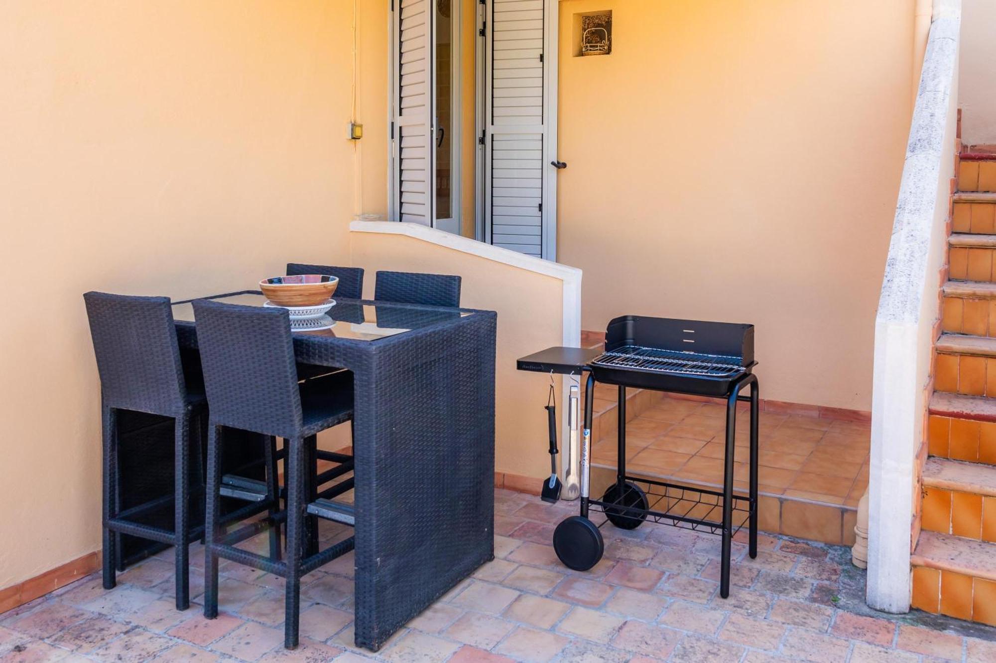 Holiday home Casa Erinna