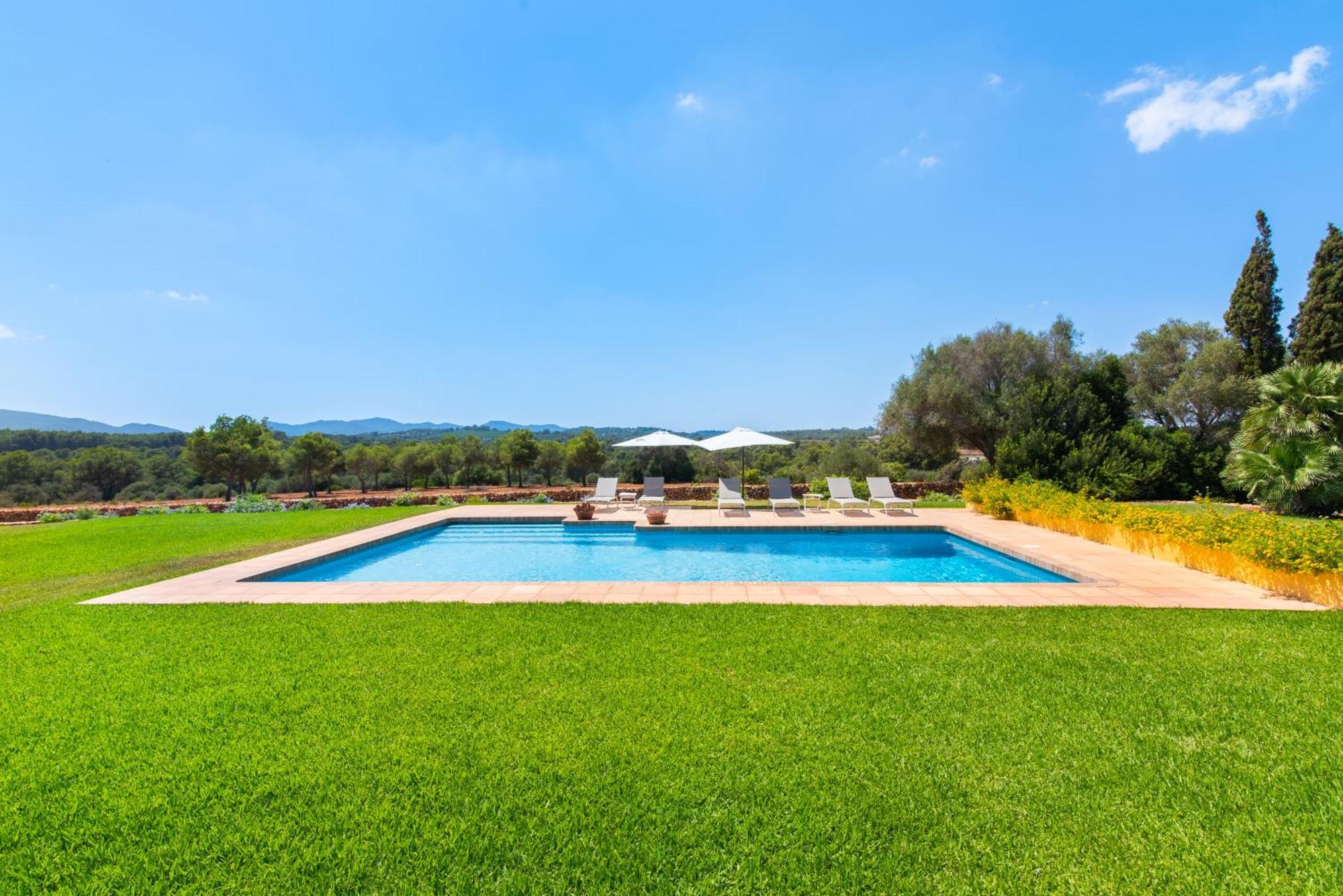 Villa Son Blat