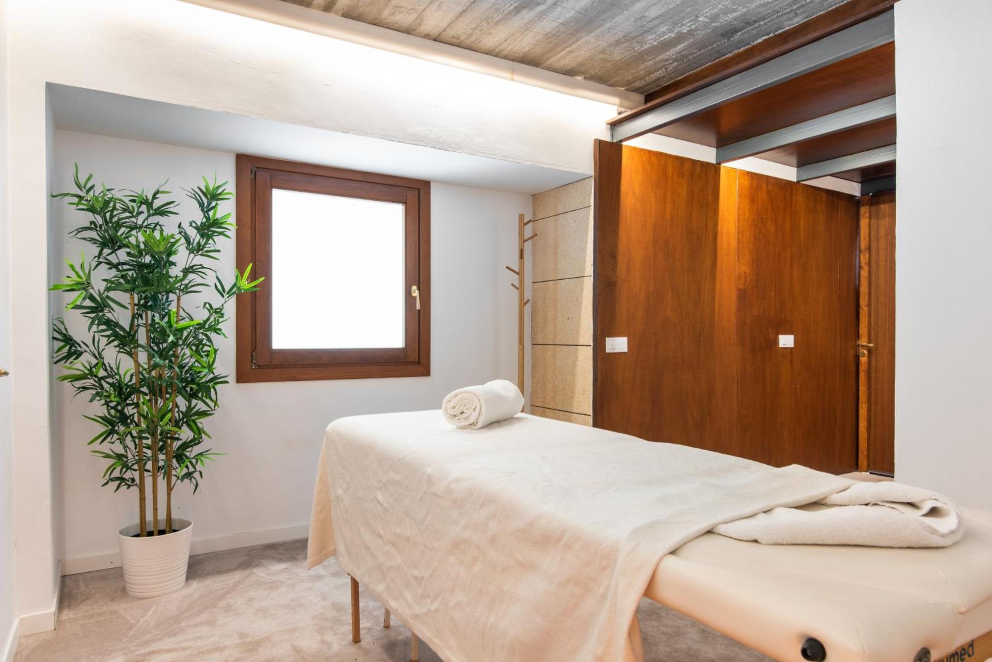 Hotel Moragues 4*