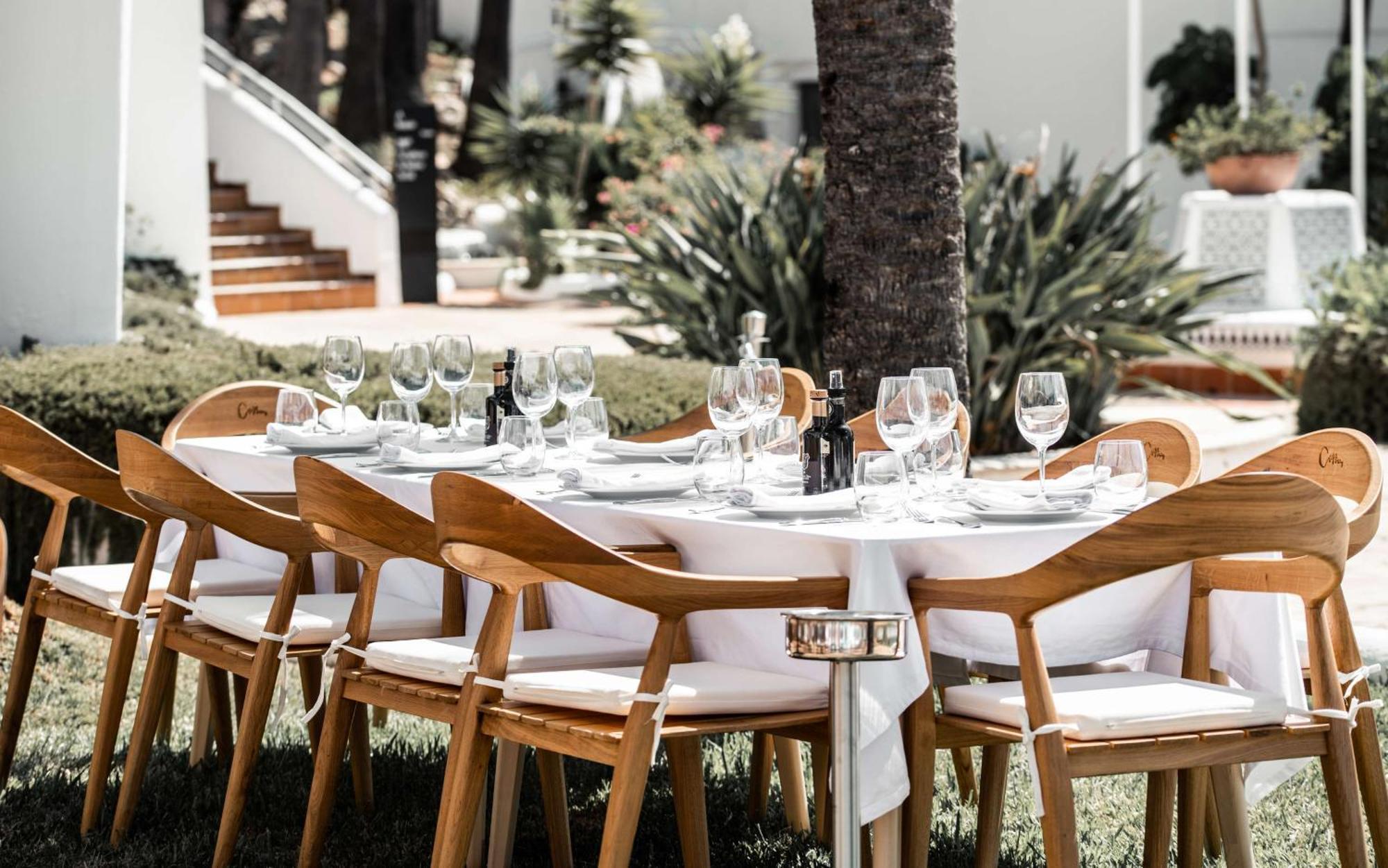 Hilton Mallorca Galatzo 5* Peguera