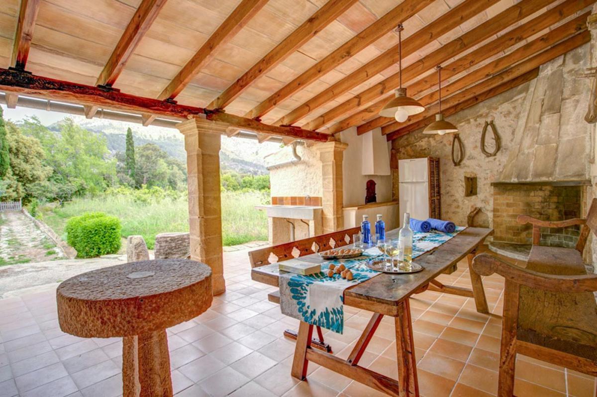 Camp D'avall By Vintage Travel