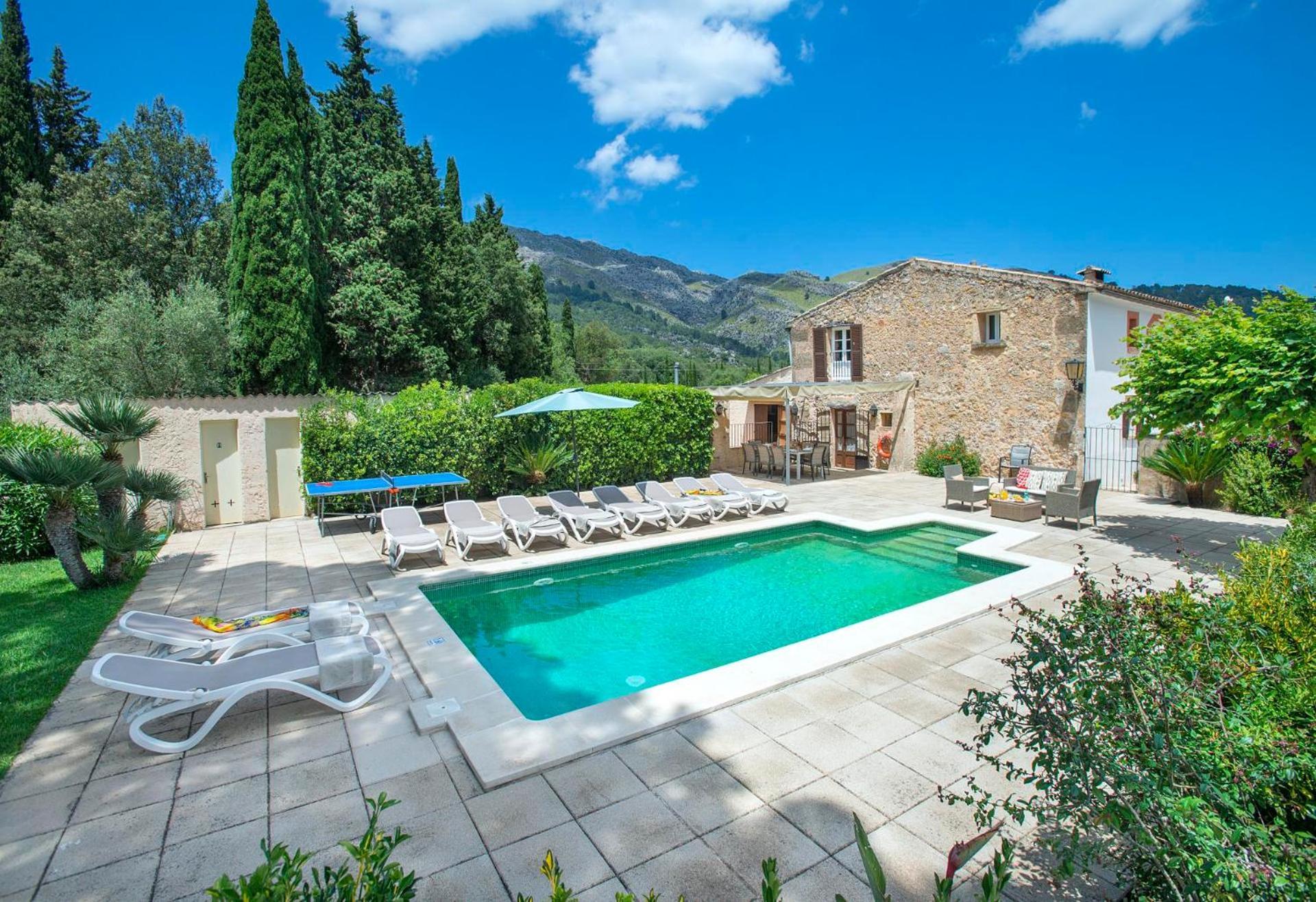 Camp D'avall By Vintage Travel