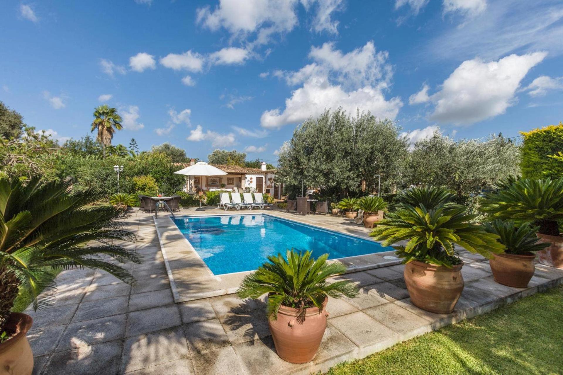 Villa Marinara By Vintage Travel Pollensa
