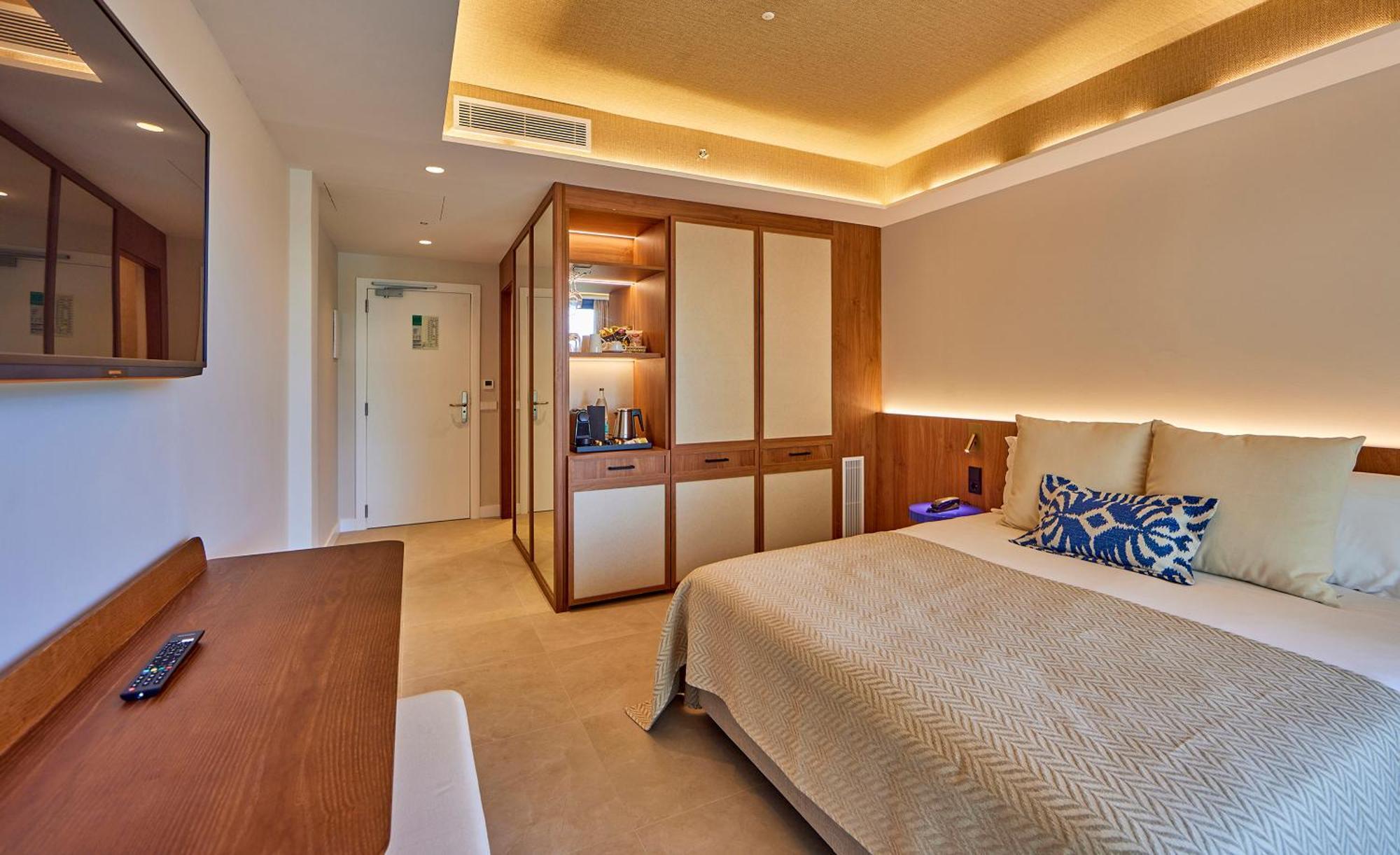 Universal Grand León&spa Hotel 5*