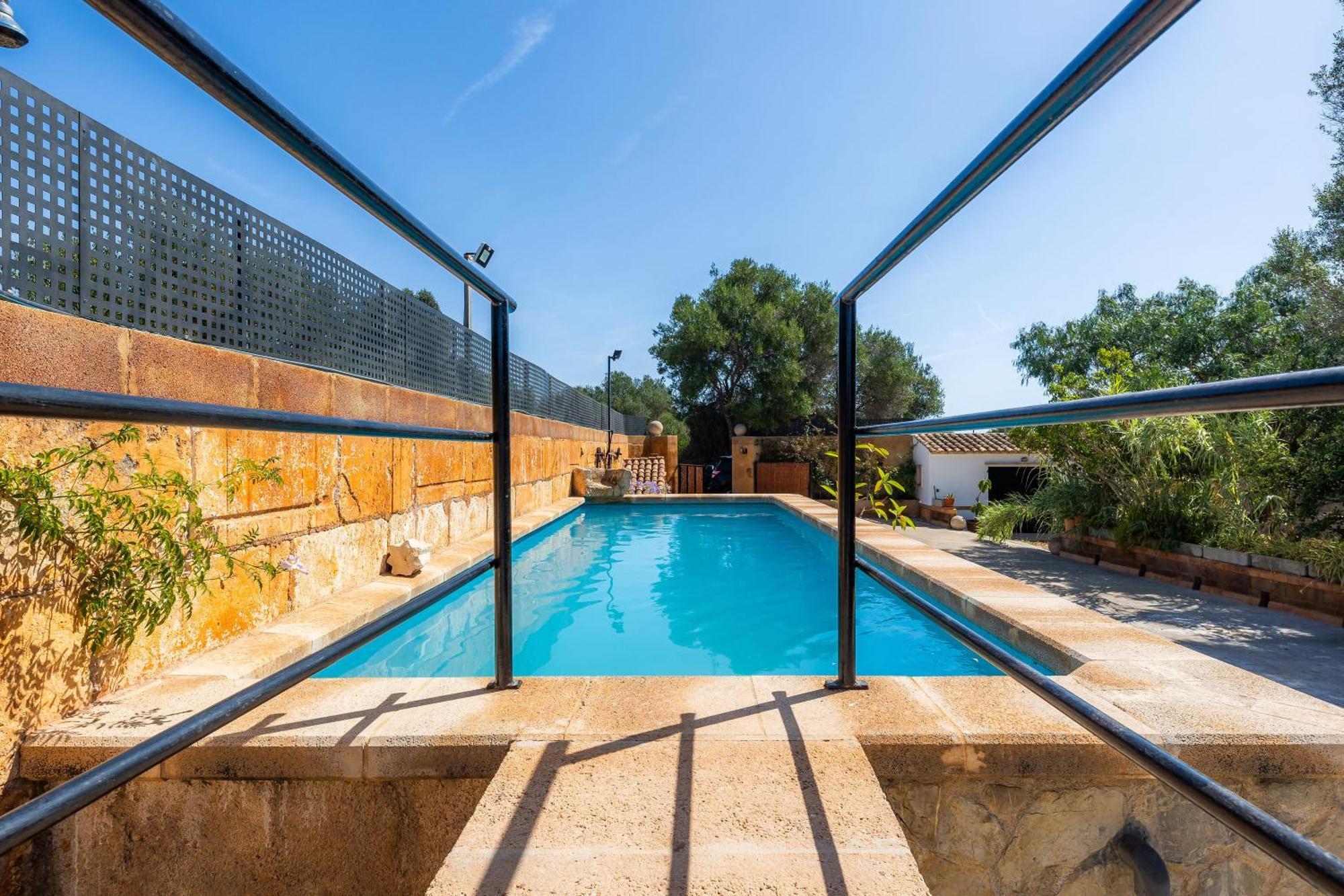 Villa Sa Casa Des Pintor Miquel Vives 213 Cala Bona (Mallorca)