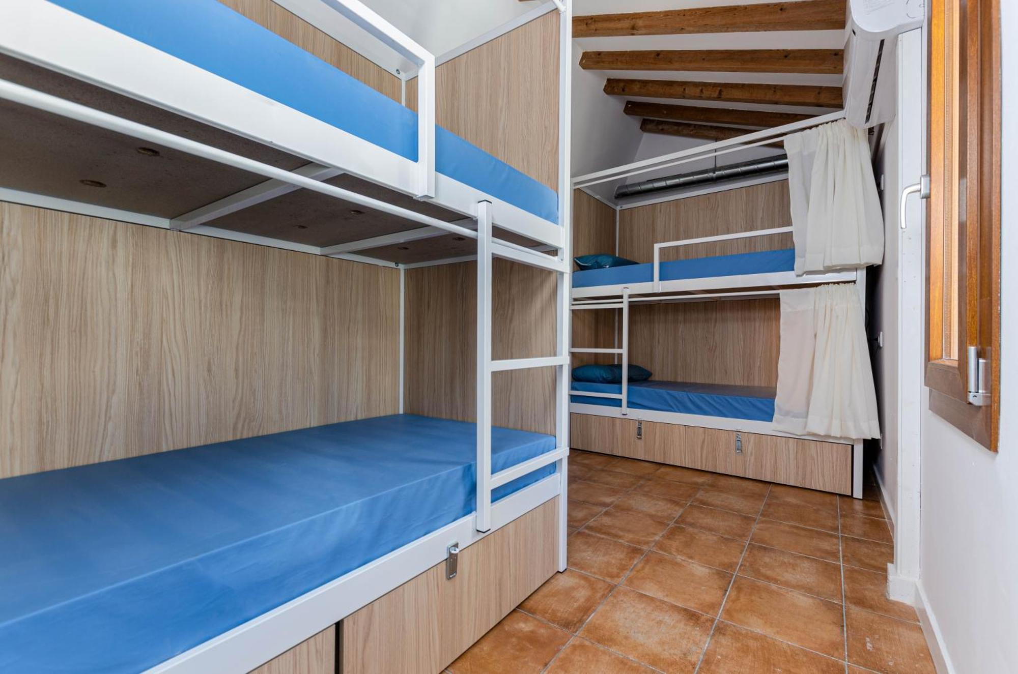 Hostal Urban Palma - Juvenil - Youth *