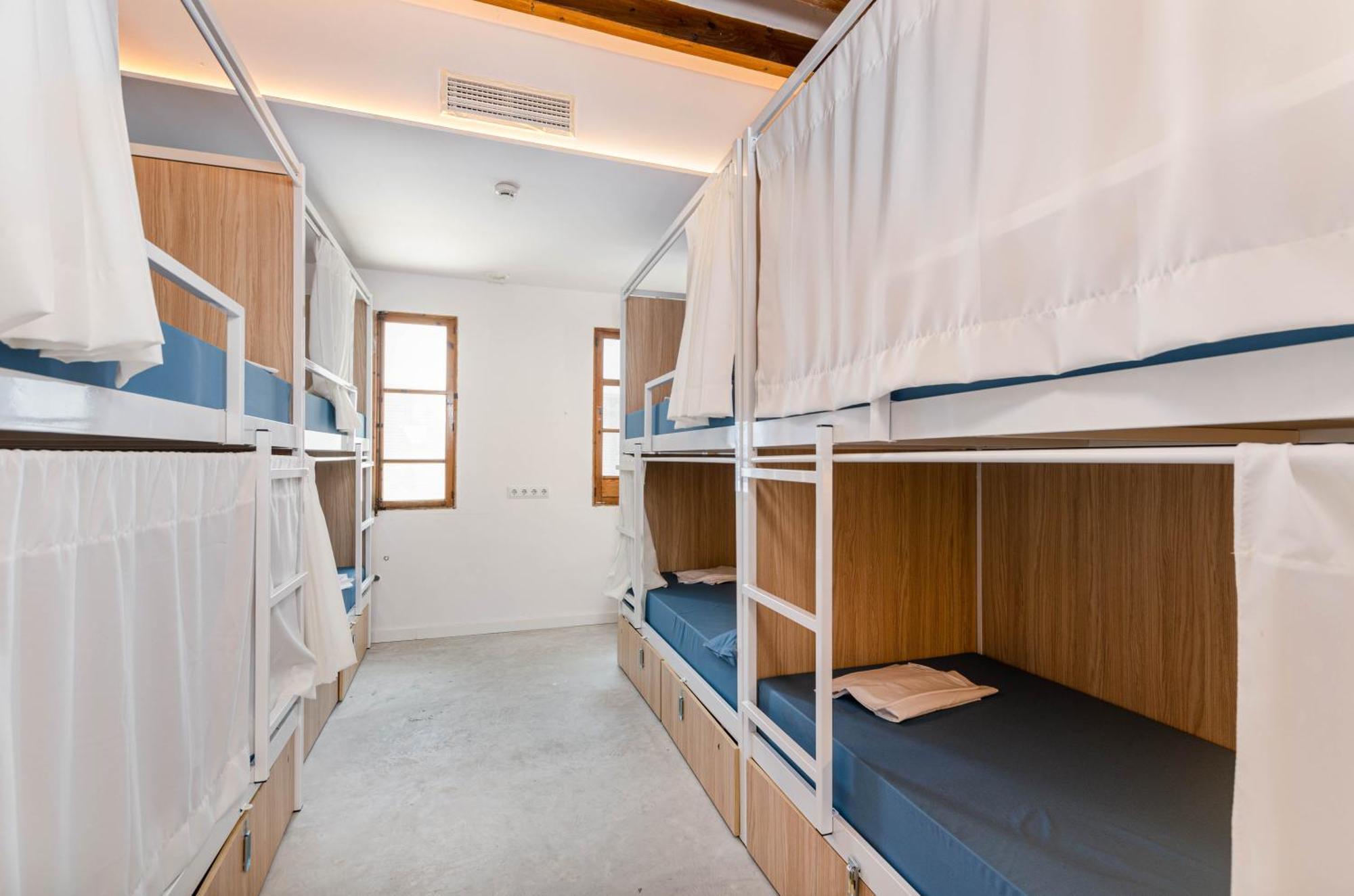 Urban Palma - Juvenil - Youth Hostal