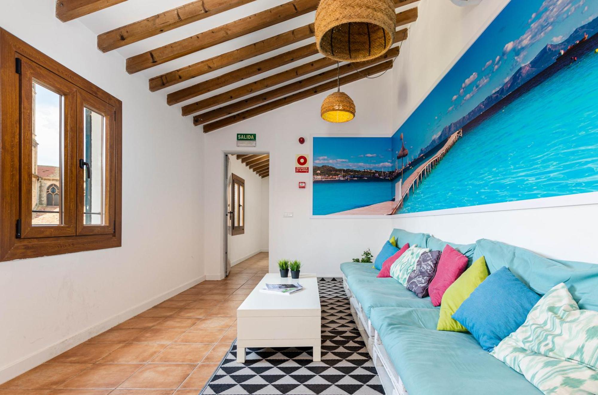 Urban Palma - Juvenil - Youth Hostal