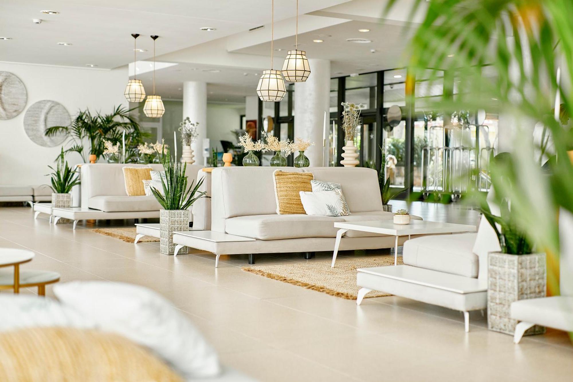 Hotel Iberostar Cristina 4*