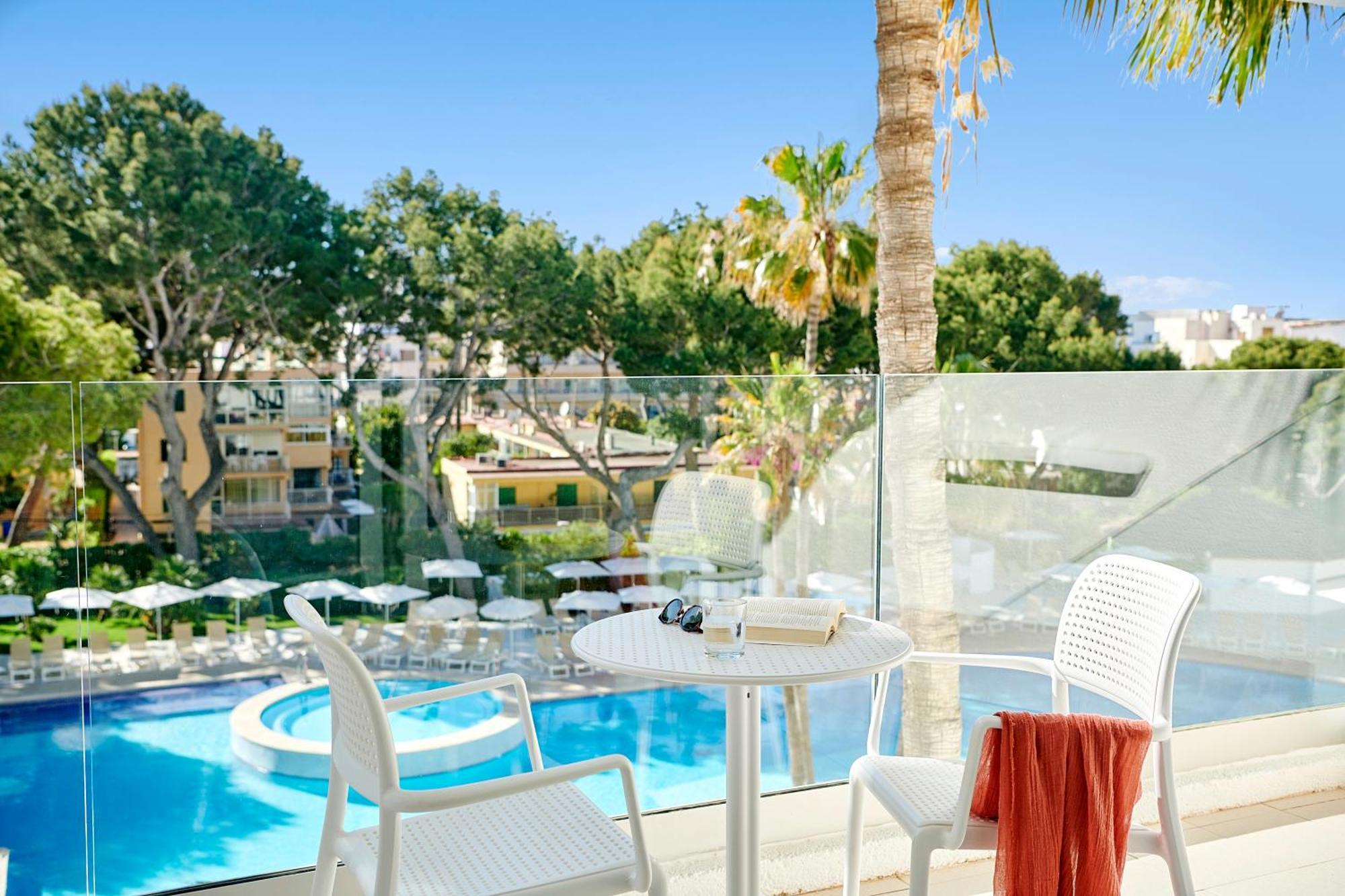 Hotel Iberostar Cristina 4*
