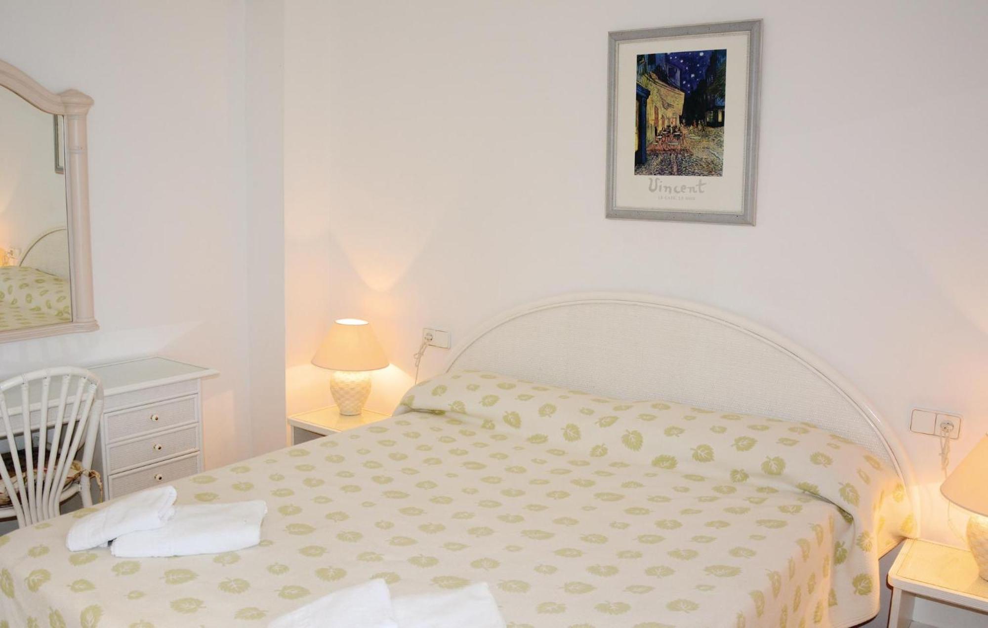 Apartamento 3 Bedroom Beautiful In *