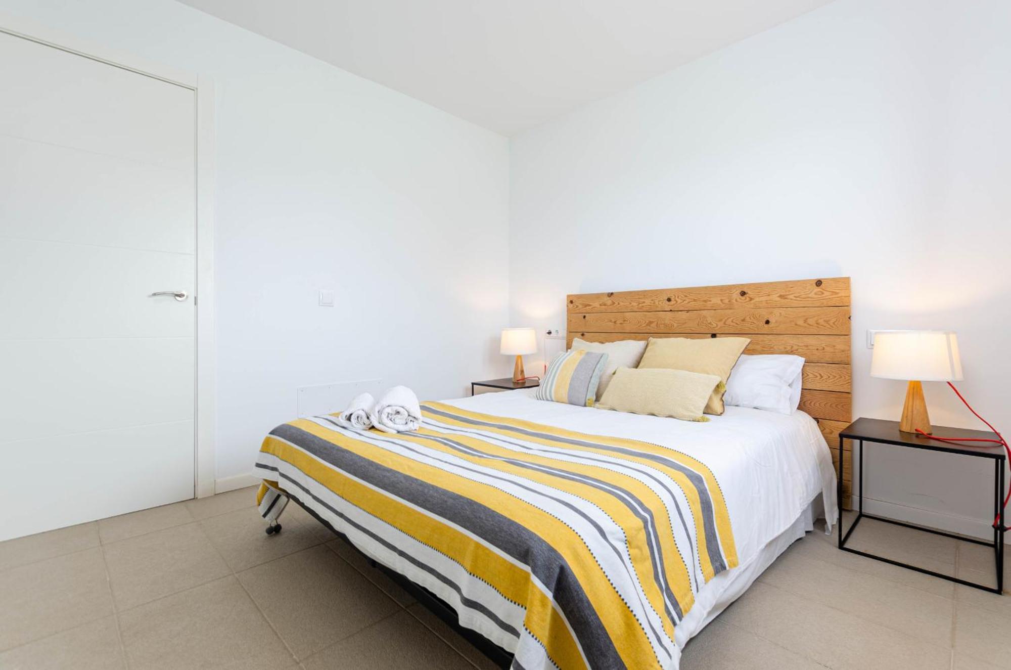 Yourhouse Carrera Plana *