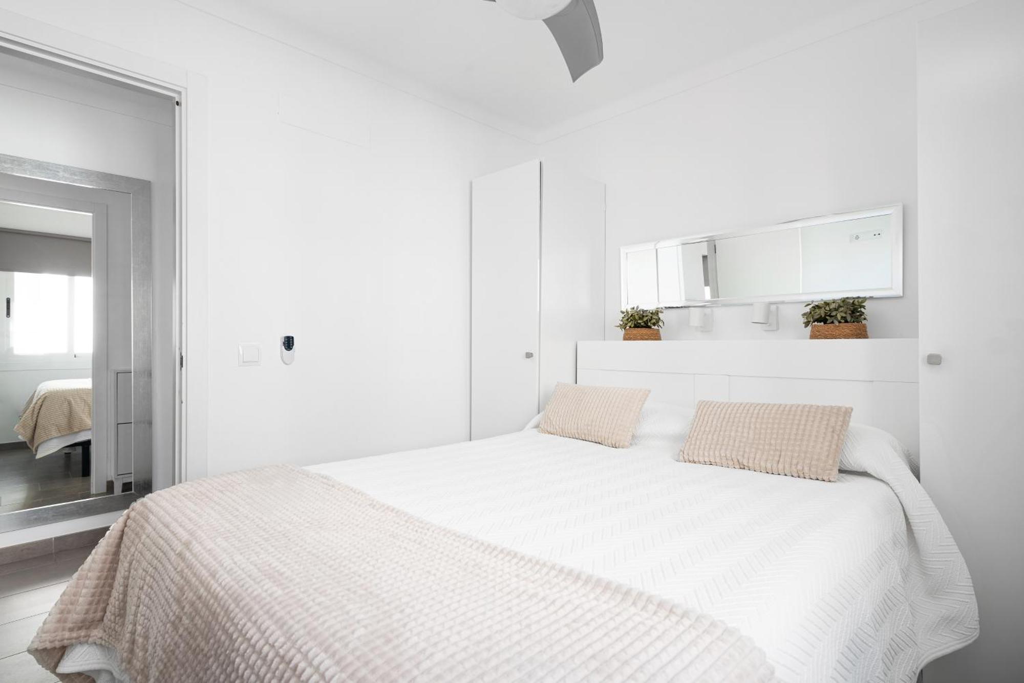 Concha Junto A Playa, Clavells 1 1er D Apartamento