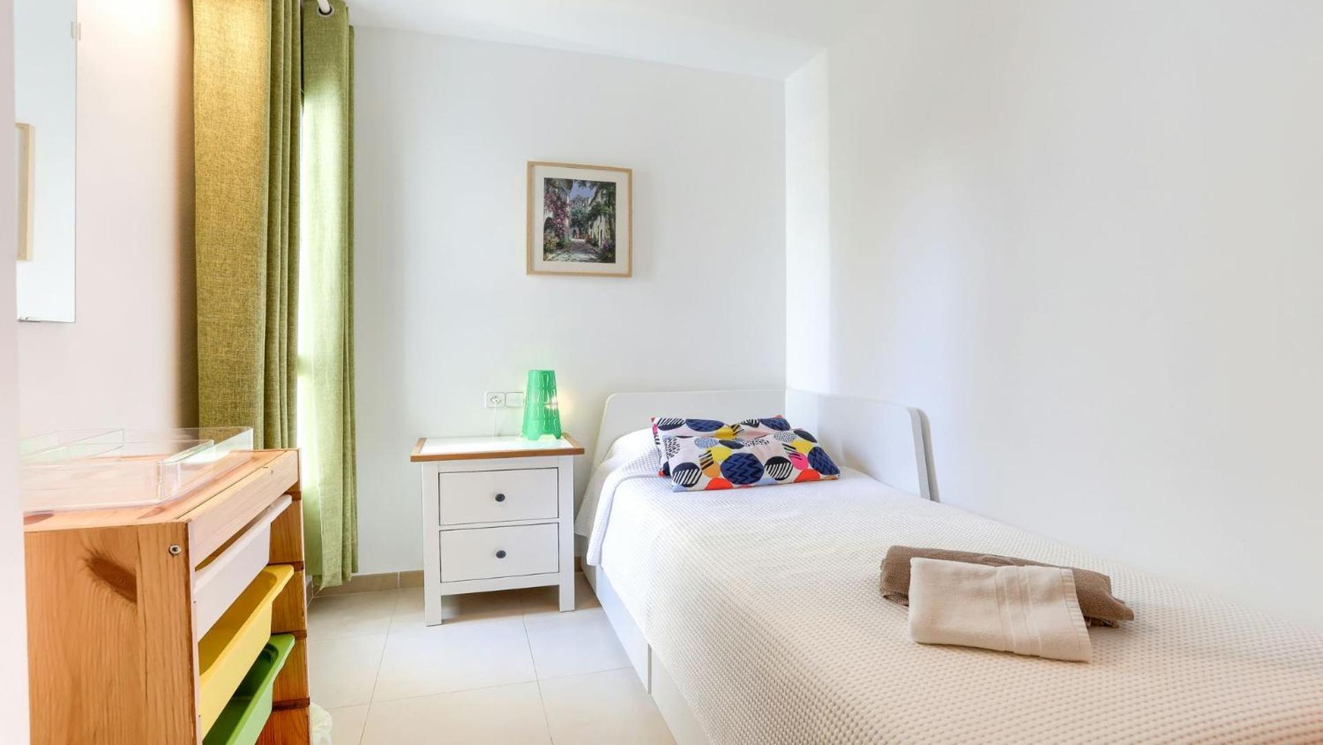 Bellresguard Garden Flat C *