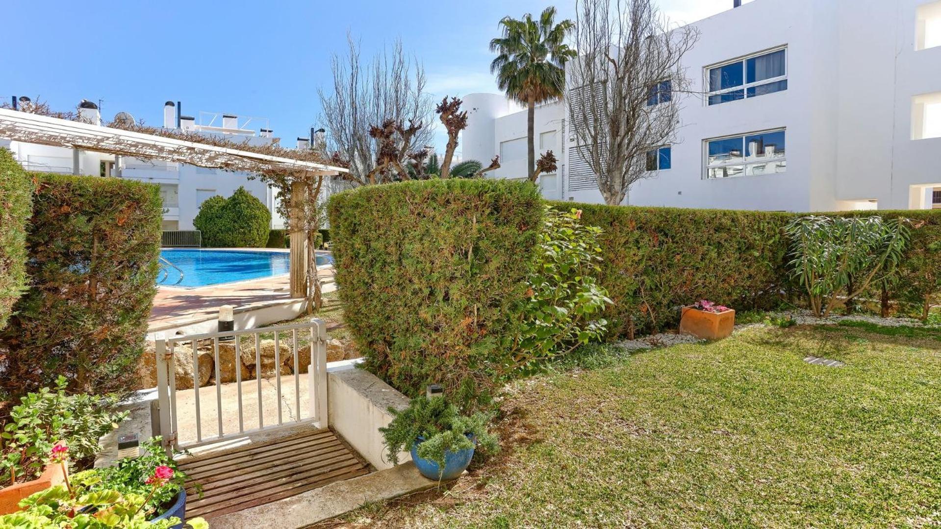 Bellresguard Garden Flat C