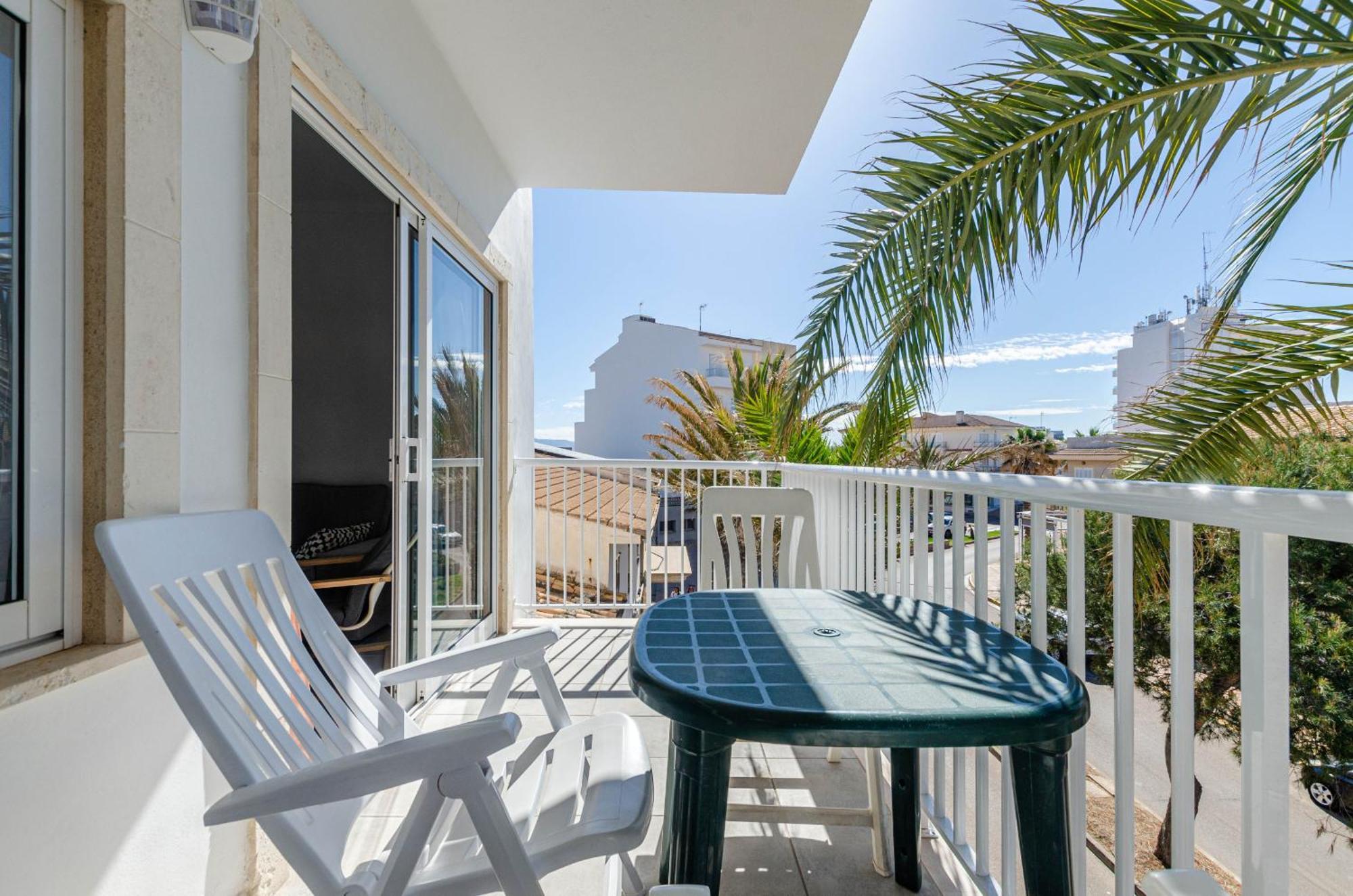 Apartment Yourhouse Monges With Balcony