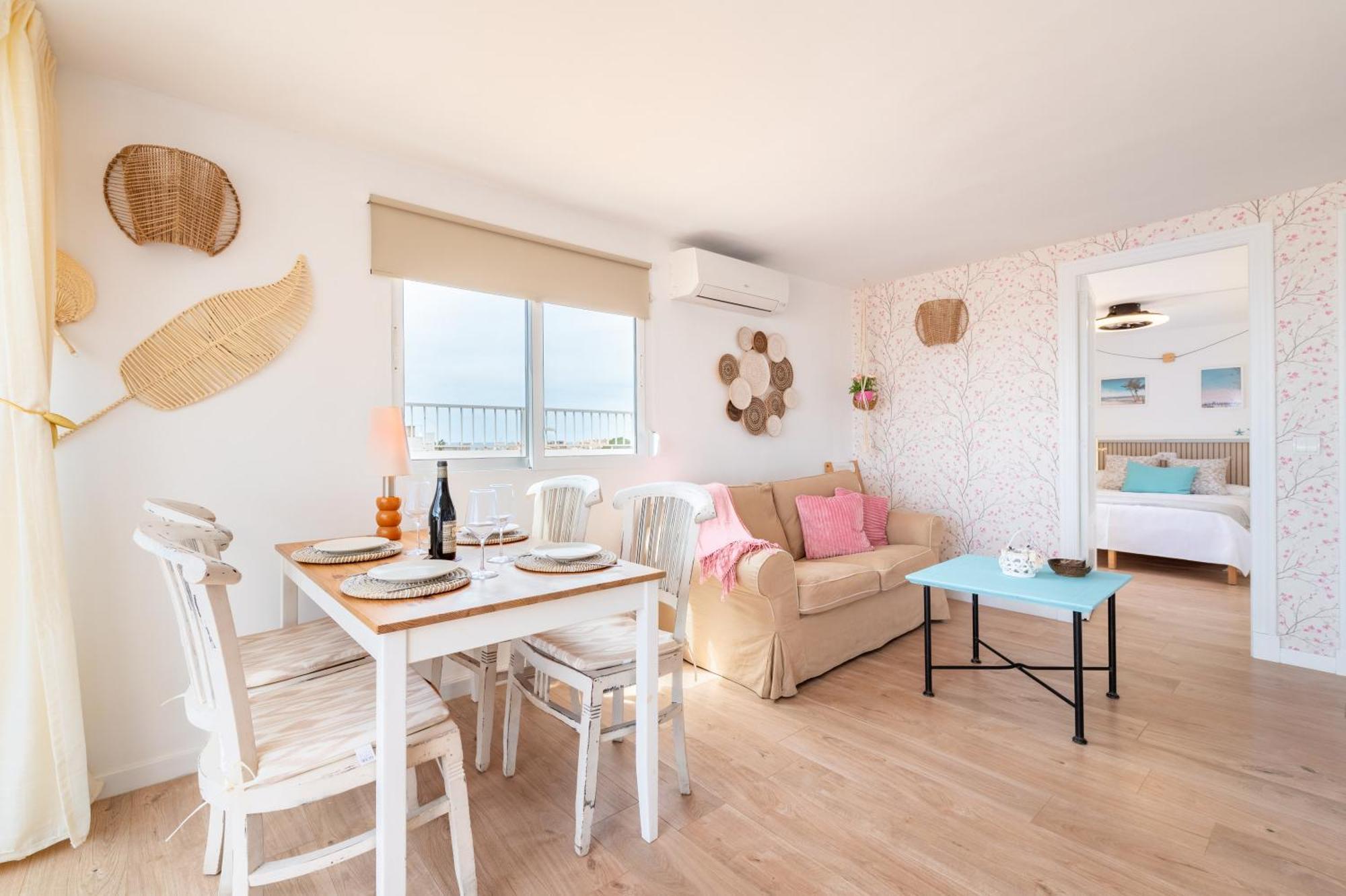 Beachfront Penthouse * Colonia de Sant Jordi