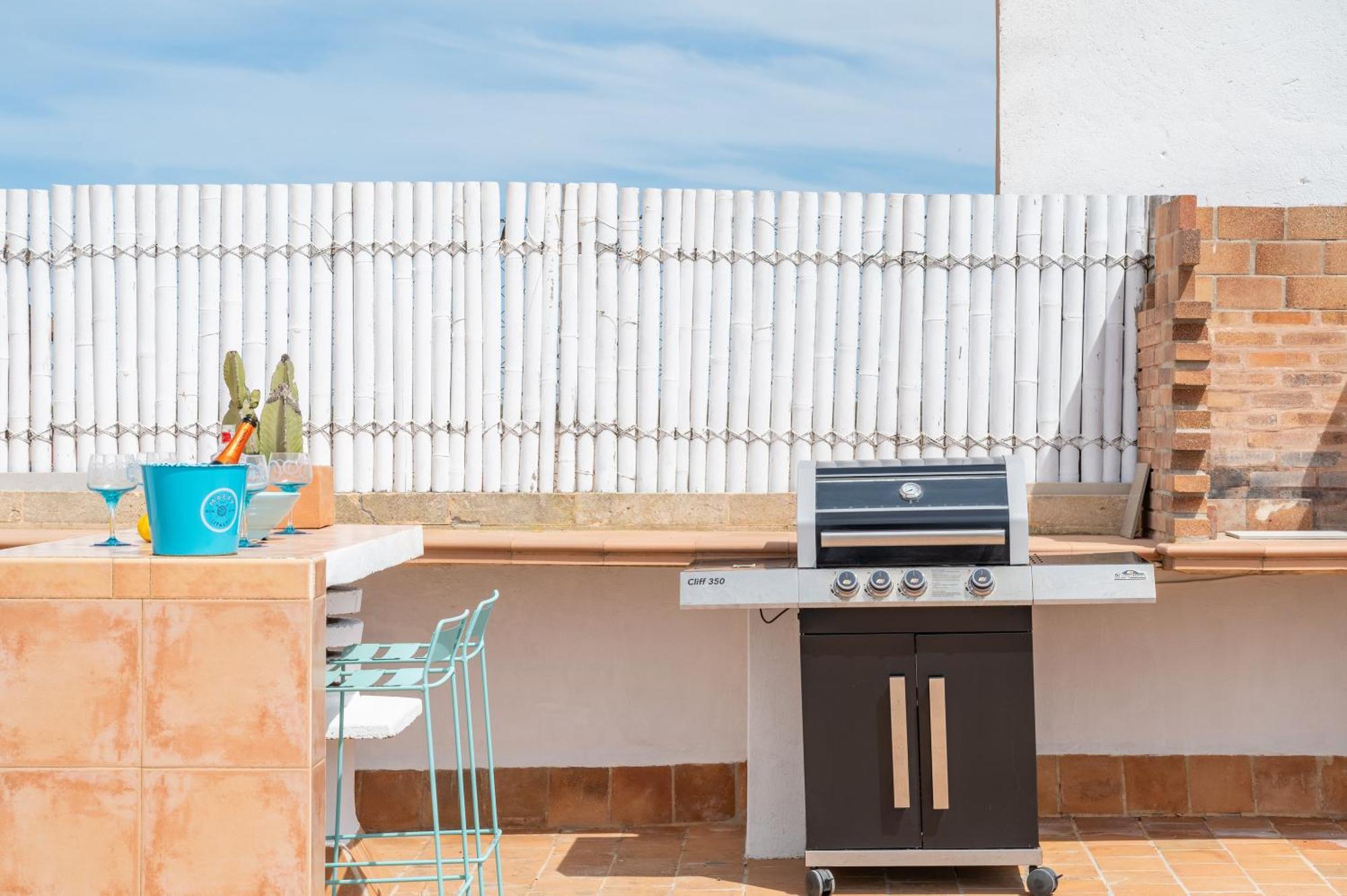 Beachfront Penthouse * Colonia de Sant Jordi