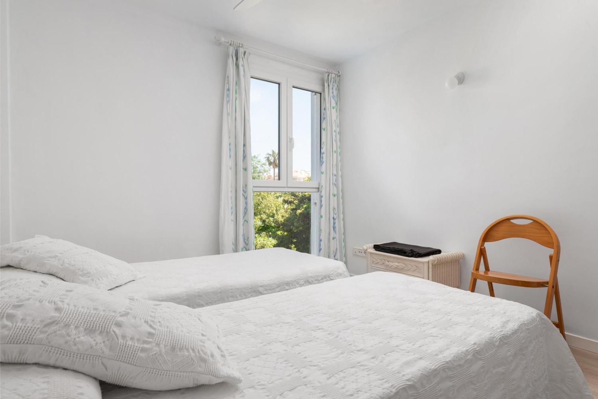 Roca Llenaire 1c Apartamento *