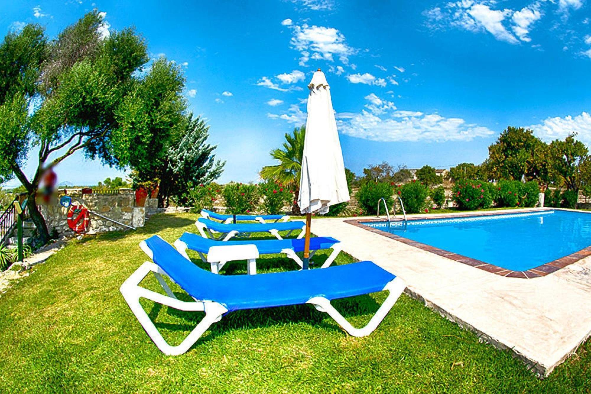 Homes - Bal01422-fyc * Santa Margalida