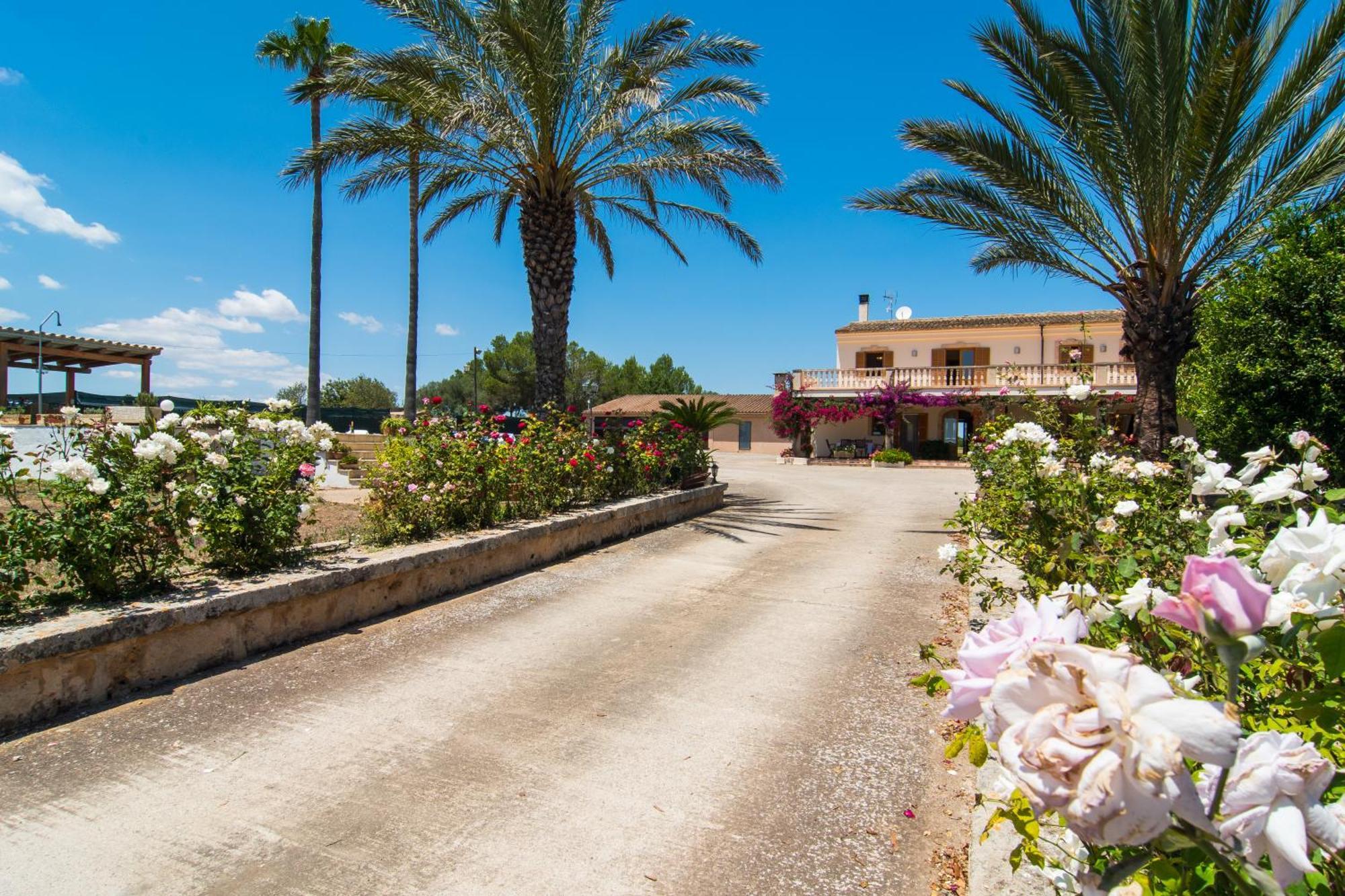Darder , Sa Garriga Villa