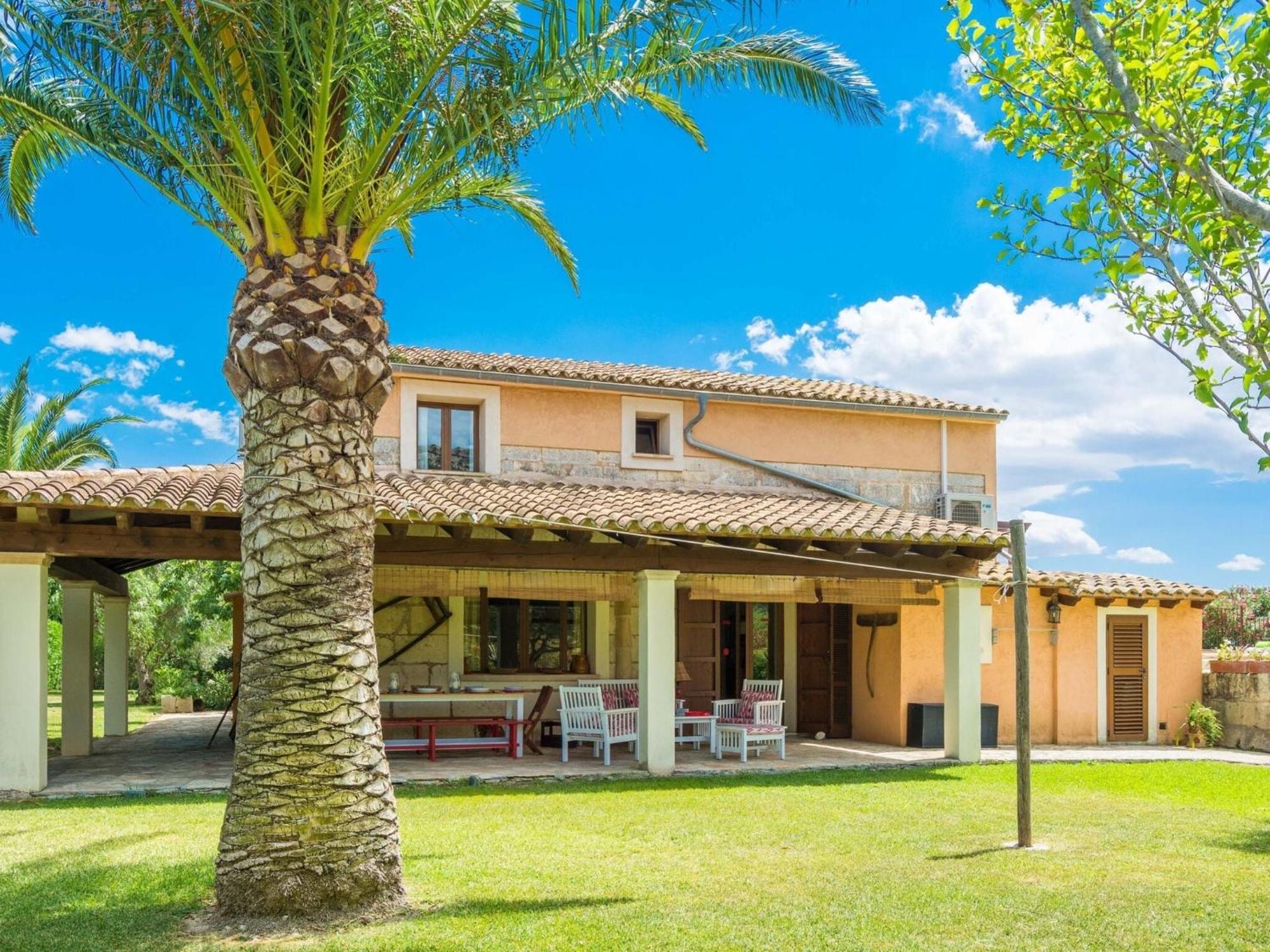 Villa Corro - With Private Pool In Alcudia