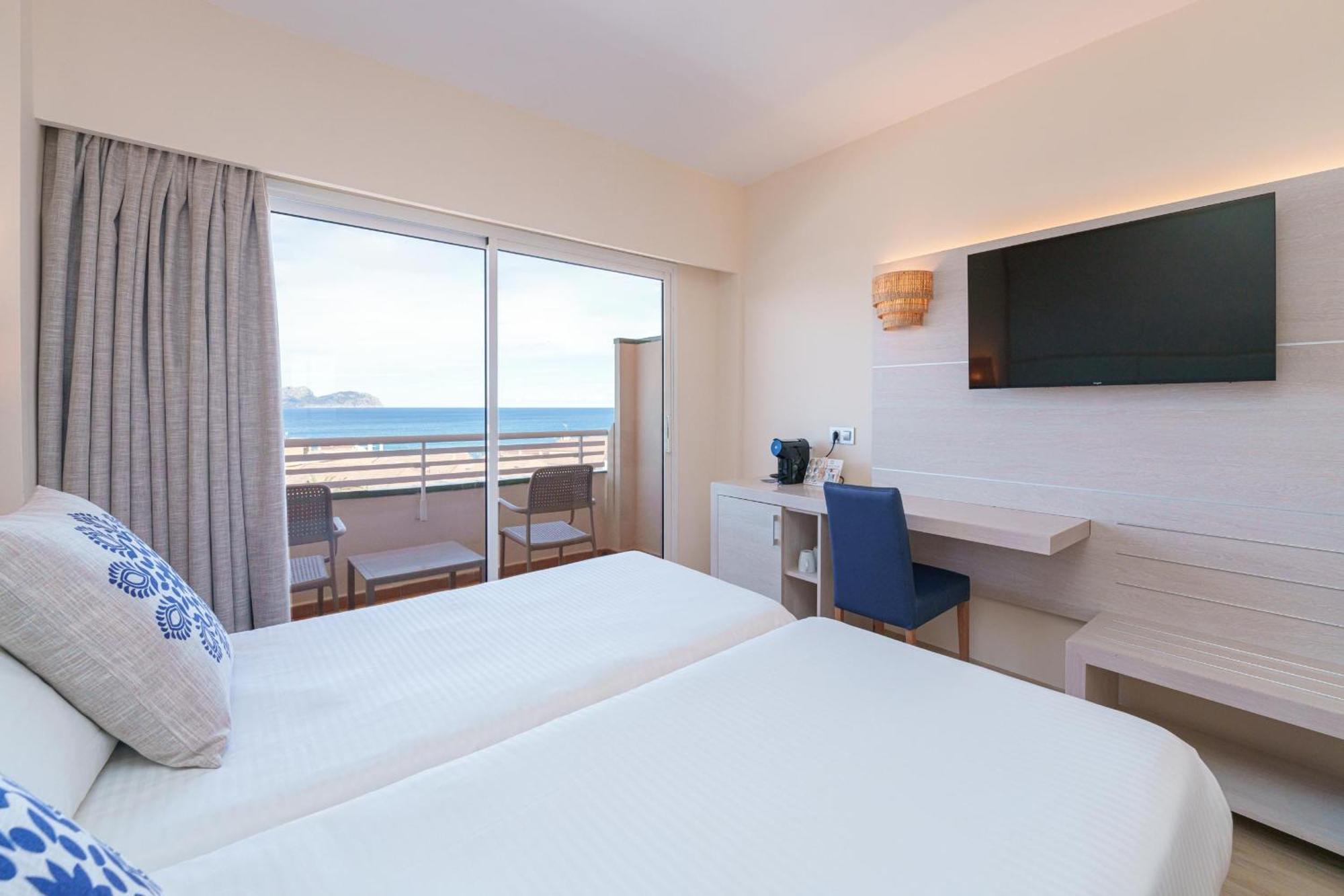 Ferrer Janeiro & 4* Can Picafort (Mallorca)