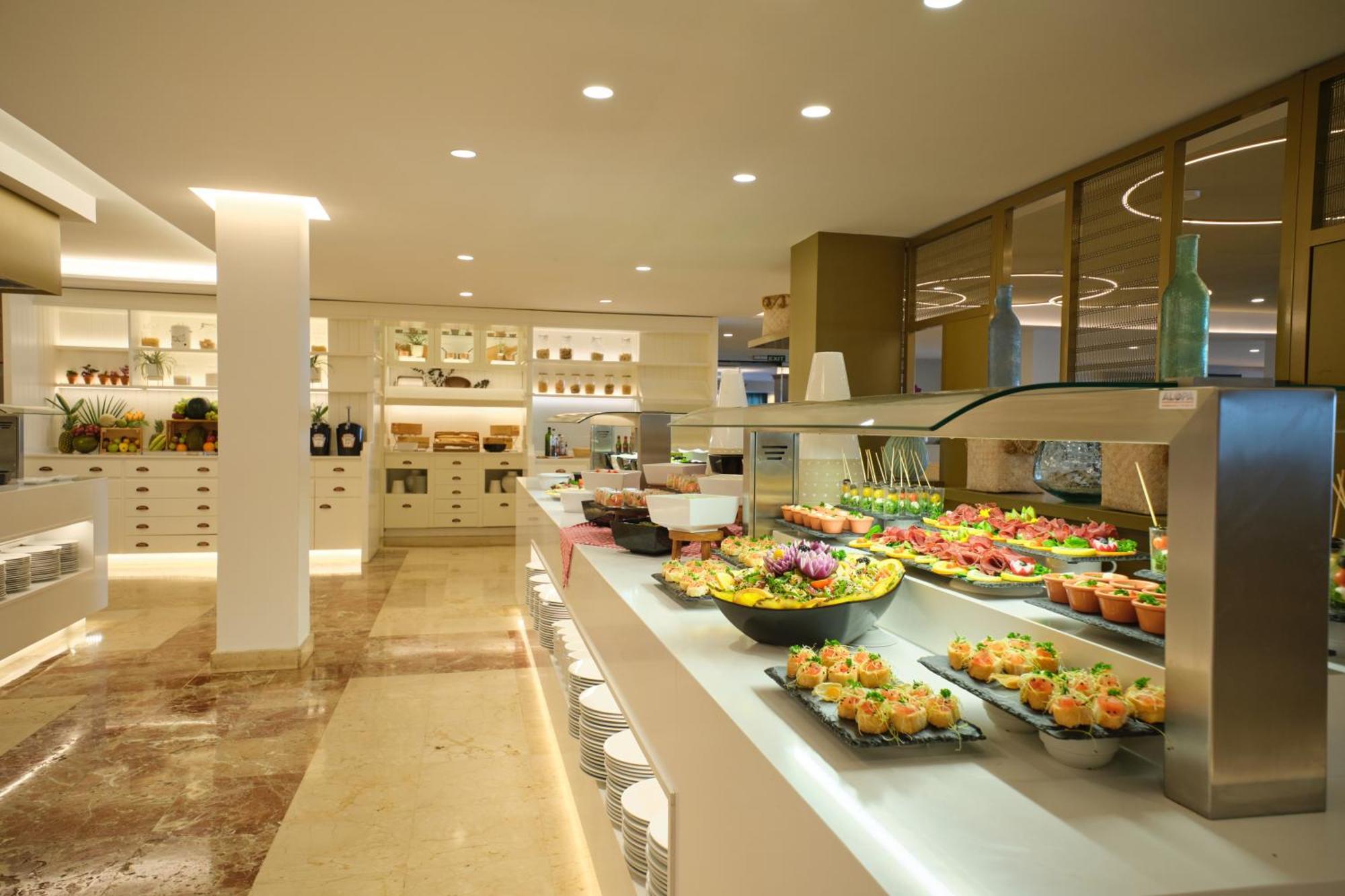 Son Caliu Oasis 4*